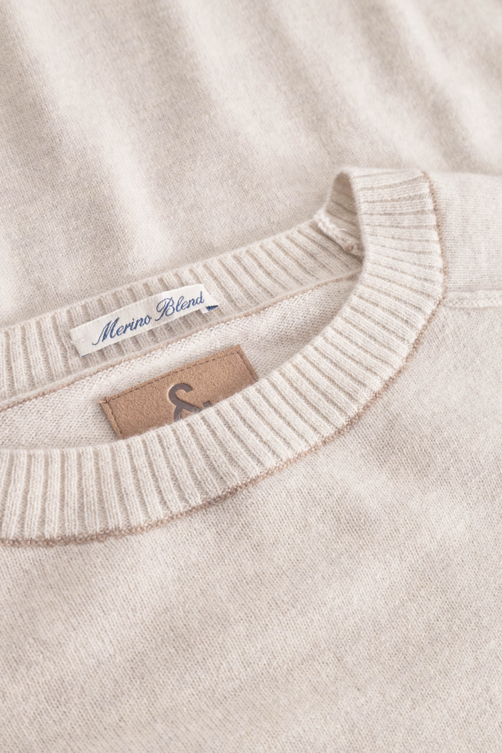 Roundneck-Merino Blend in Offwhite Pullover Colours and Sons