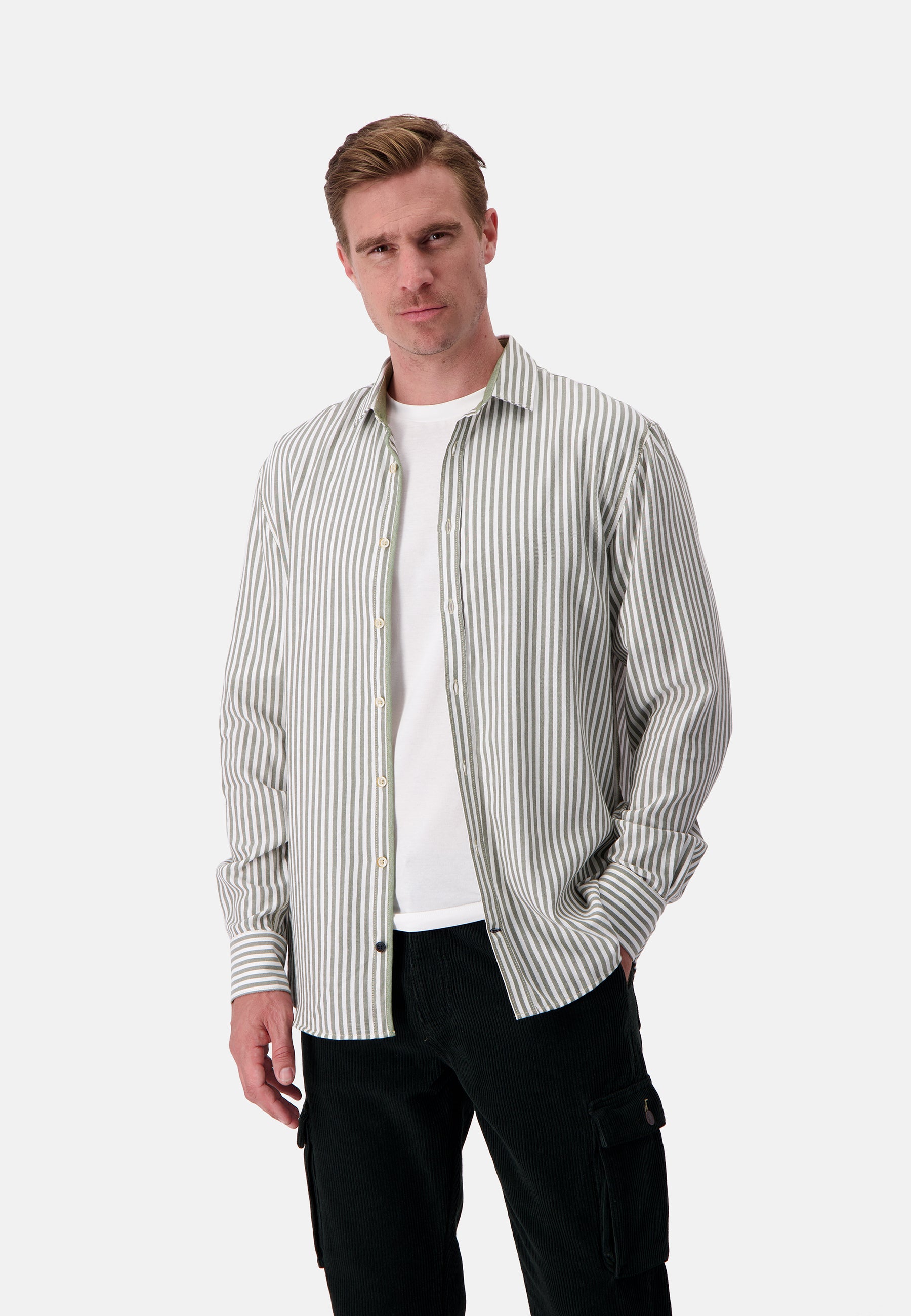 Shirt-Brushed Twill Stripes in Hunter Stripes Hemden Colours and Sons