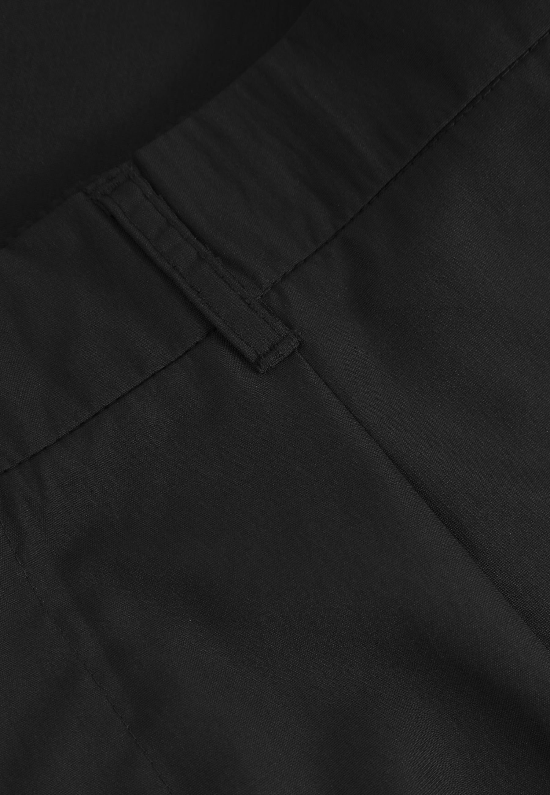 Pants-Cropped in Black Hosen Colours and Sons