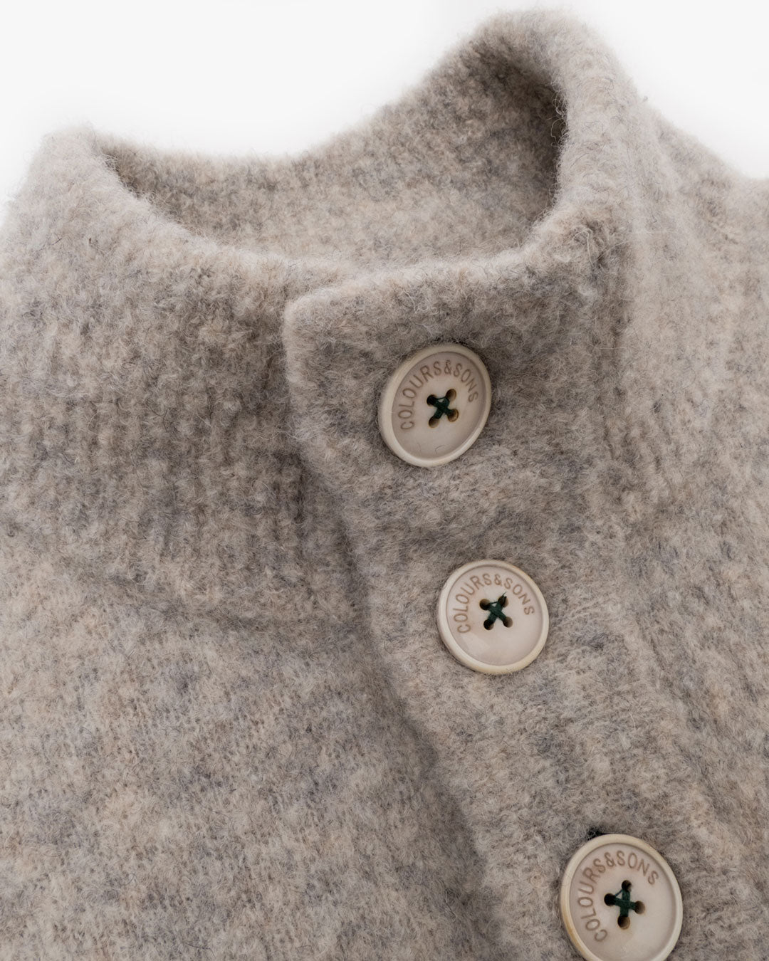 Troyer-Button Bouclé in Sand Pullover Colours and Sons   
