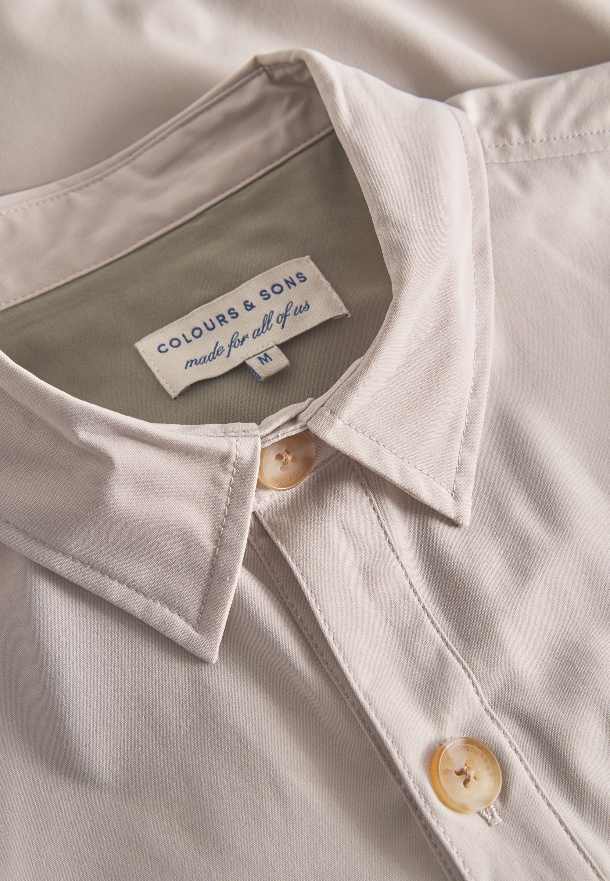 Overshirt- Pocket in Offwhite Jacken Colours and Sons   