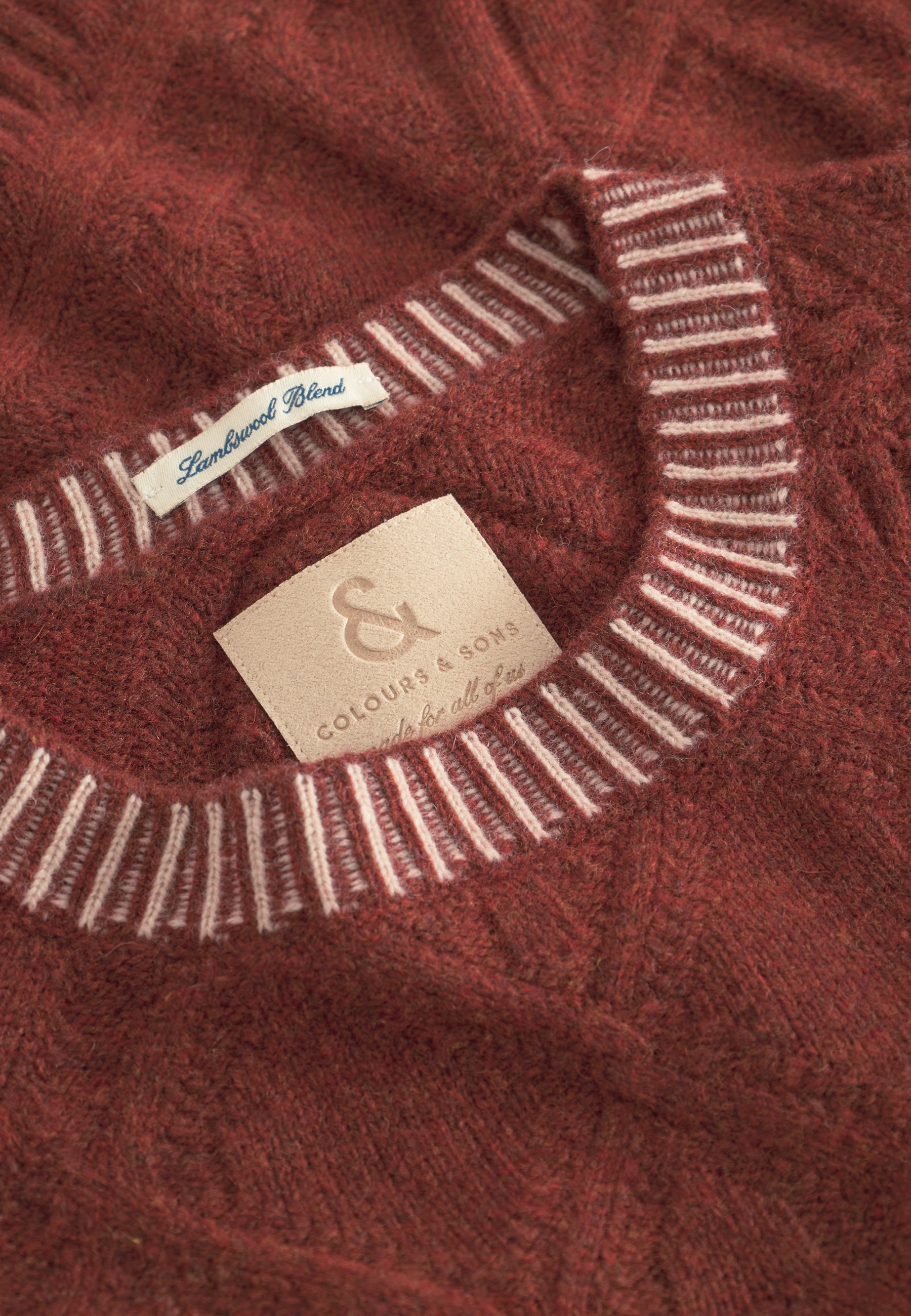 Roundneck Ethno Structure in Brandy Pullover Colours and Sons   