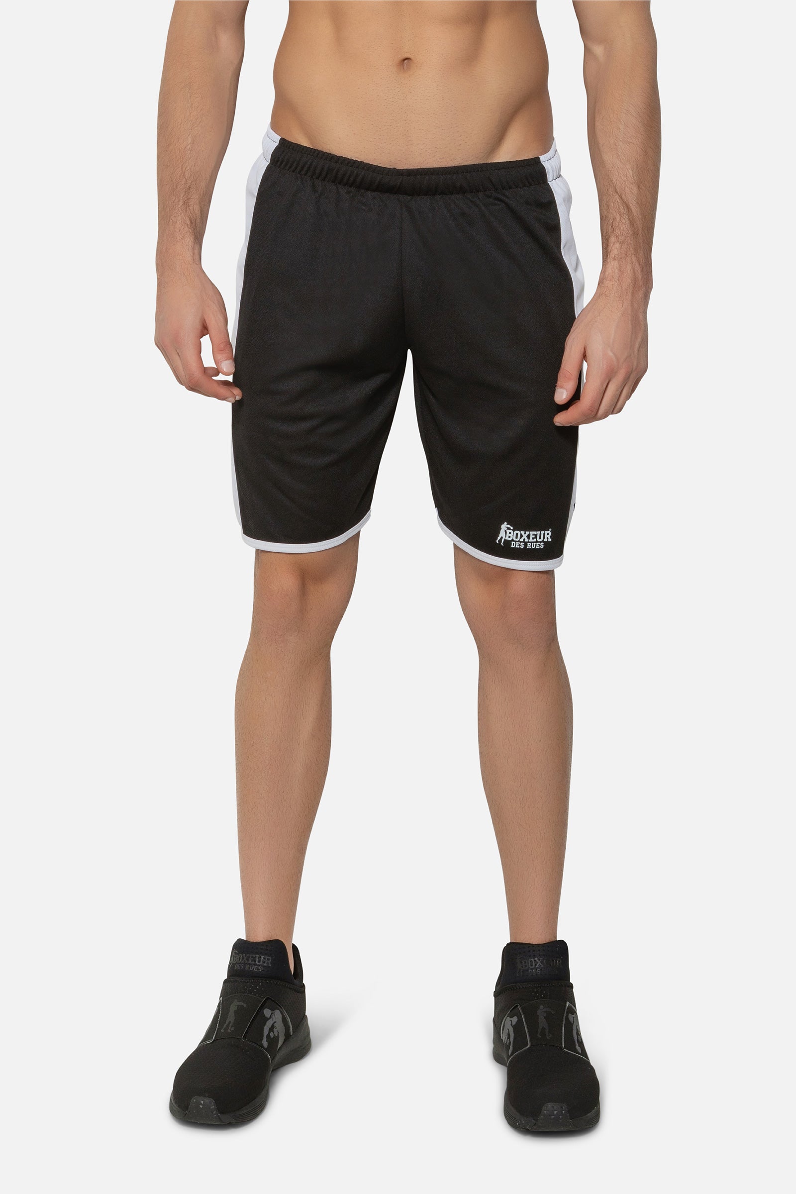 Soccer Basic Shorts in Black Shorts Boxeur des Rues   