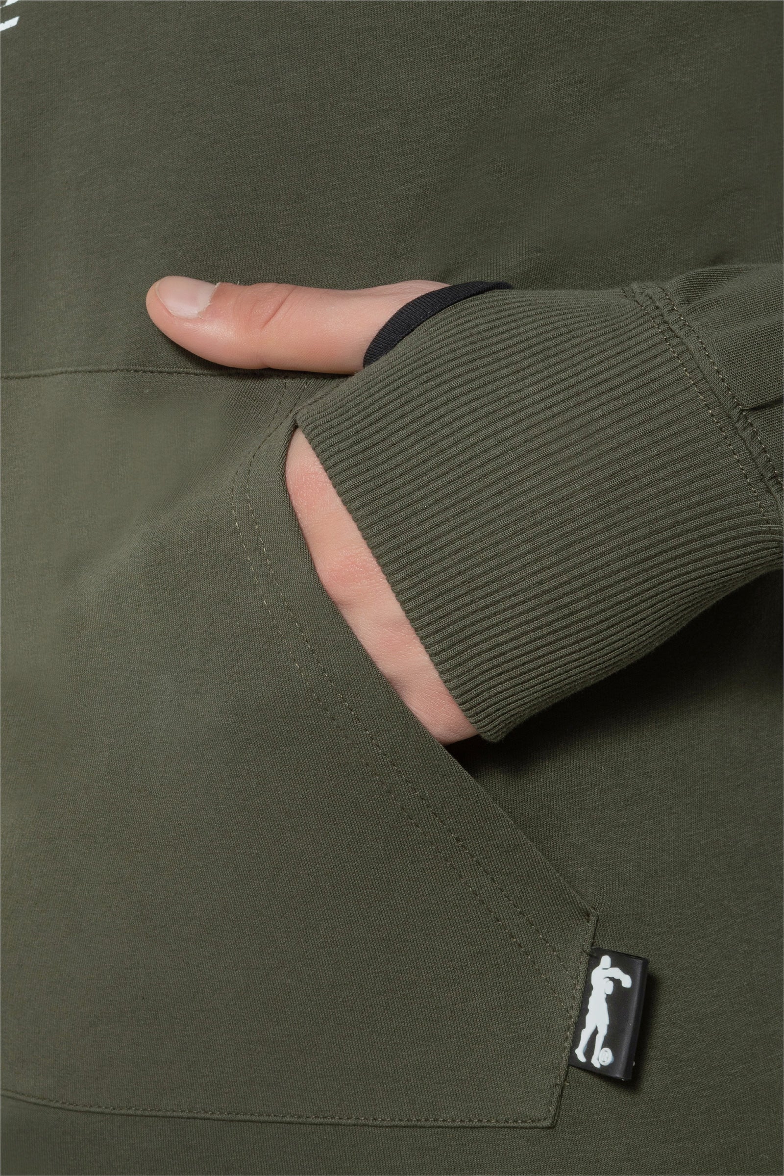 Hooded Sweatshirt with Thumb Openings in Army Kapuzenpullover Boxeur des Rues   