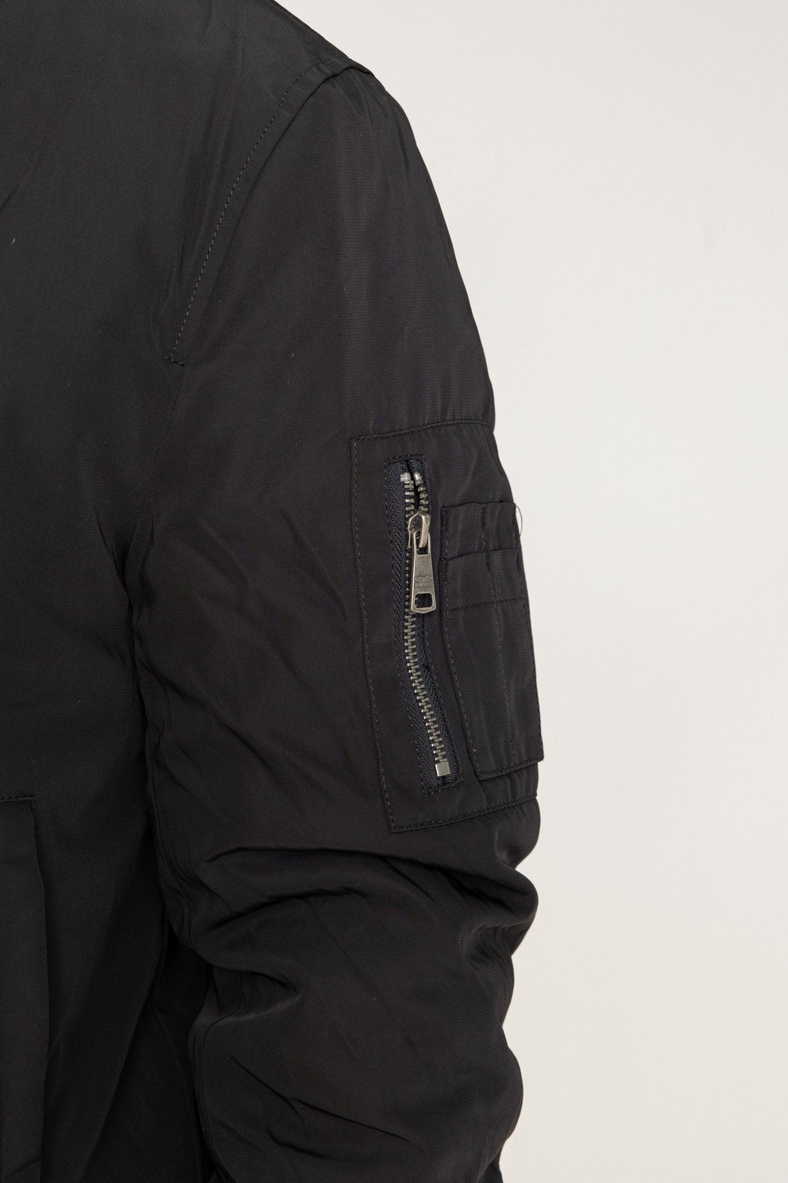 Curtiss M Bomberjacke in Black Jacken Bombers Original   