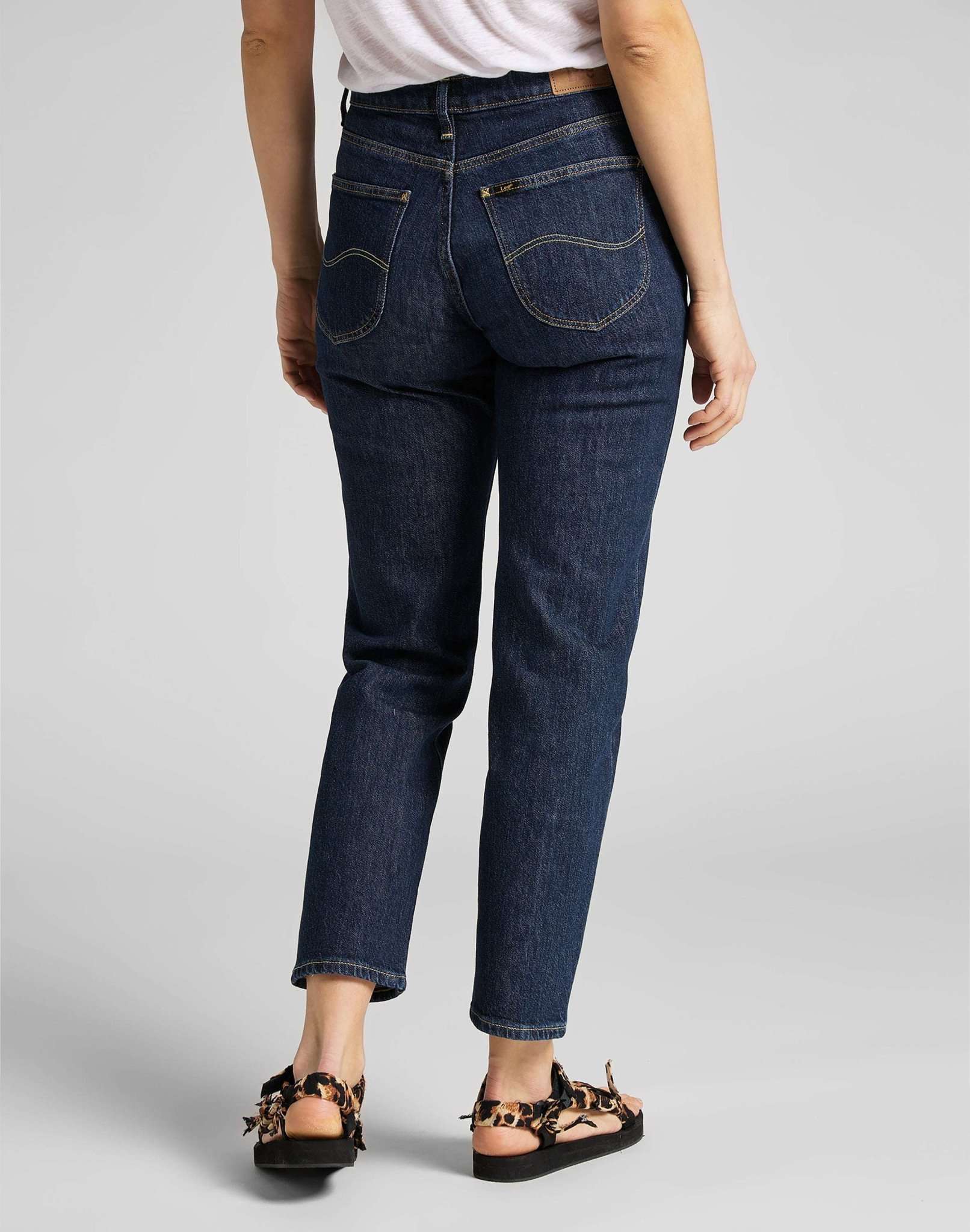 Carol in Dark Roberto Jeans Lee   