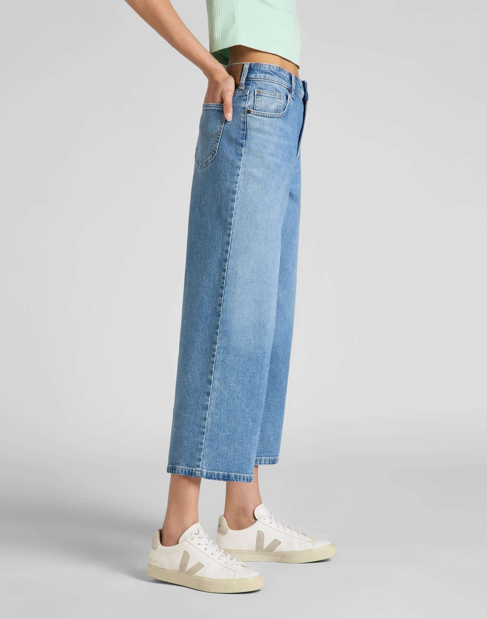 Jody Straight Crop in Borrowed Blue Jeans Lee   
