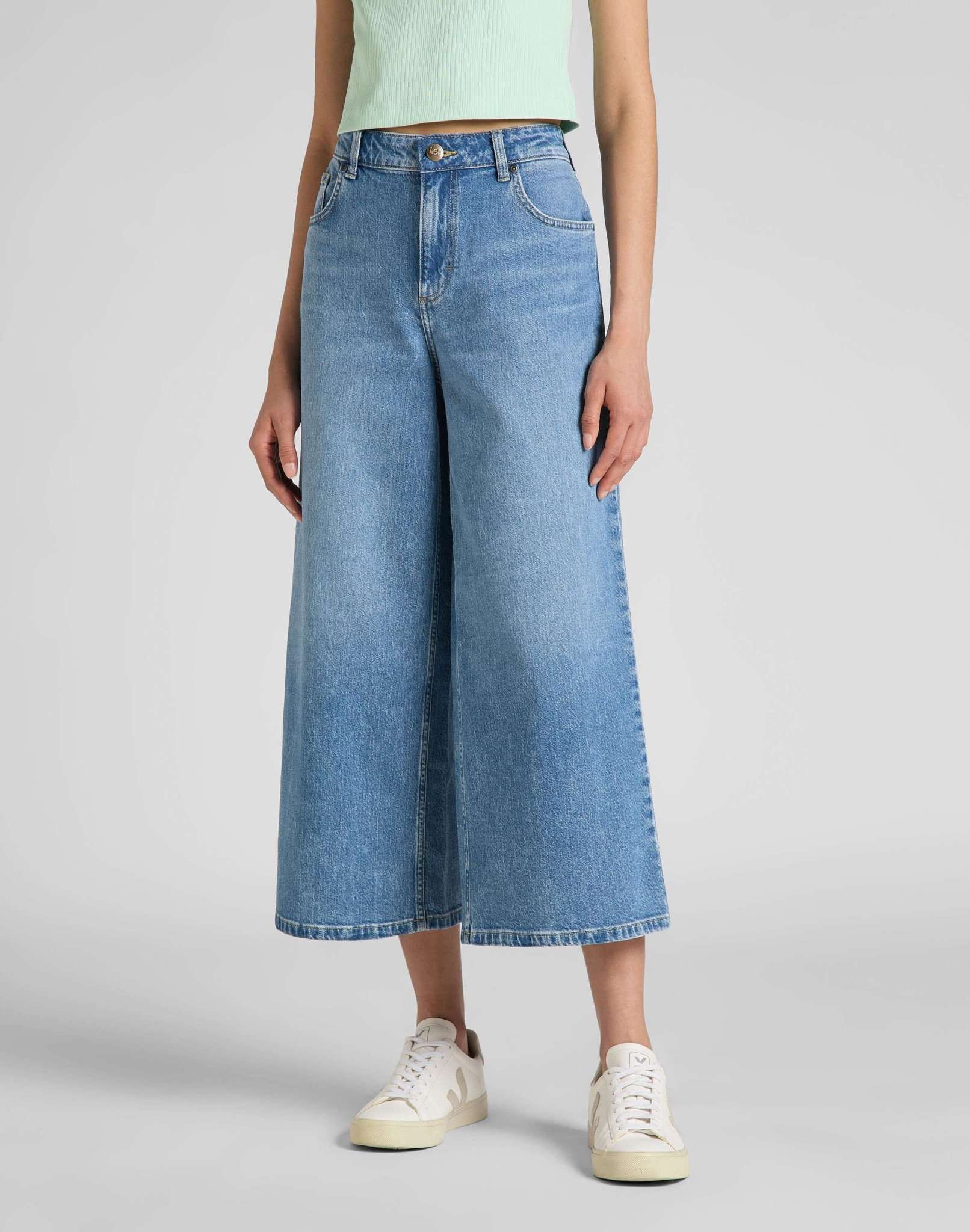 Jody Straight Crop in Borrowed Blue Jeans Lee   