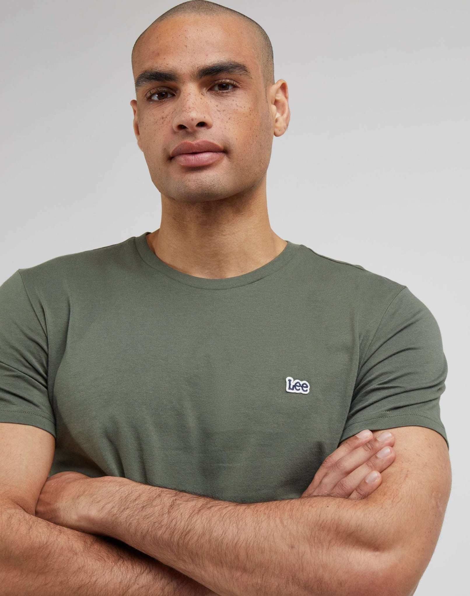 Patch Logo Tee in Olive Grove T-Shirts Lee   