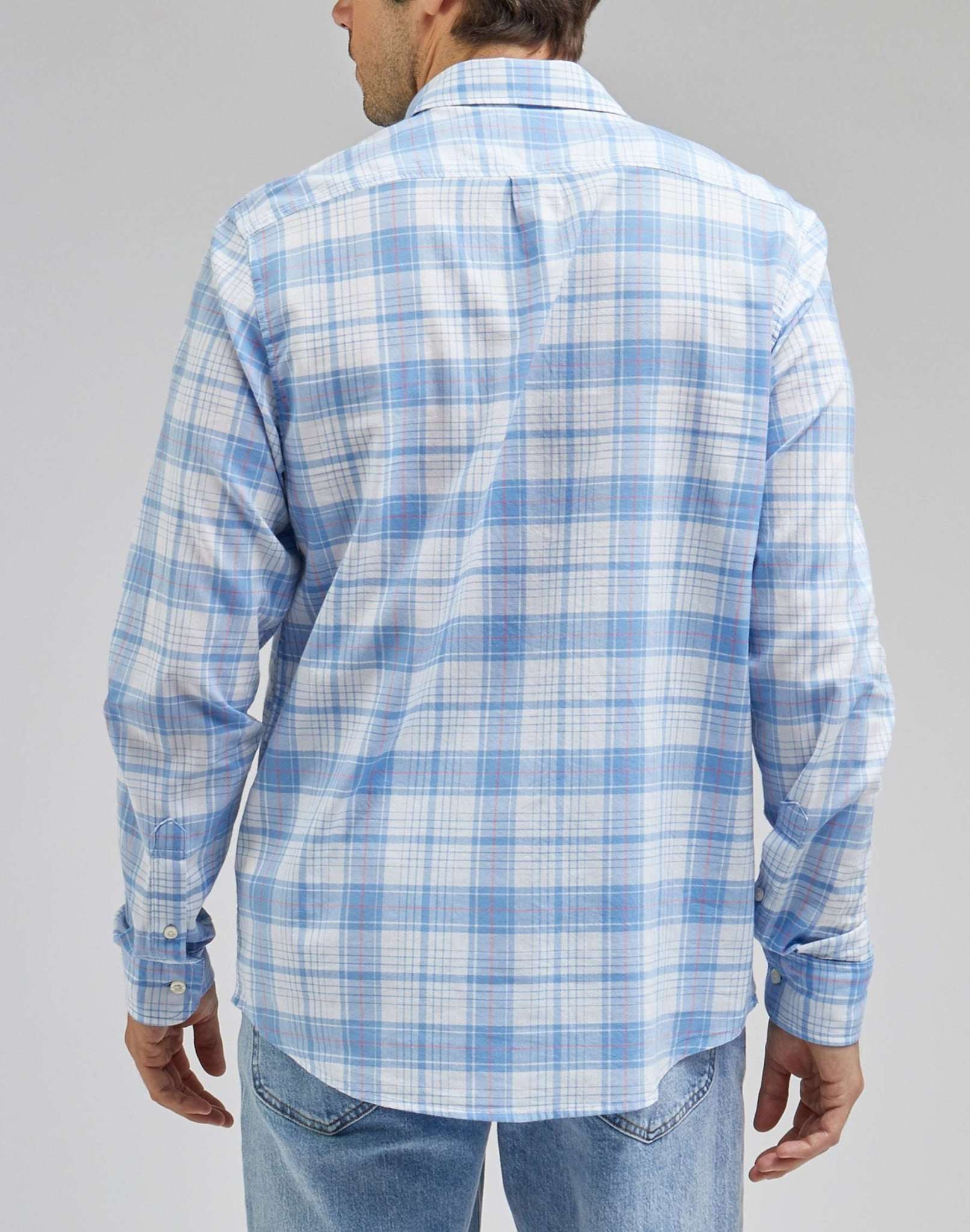 Button Down Shirt in Prep Blue Hemden Lee   