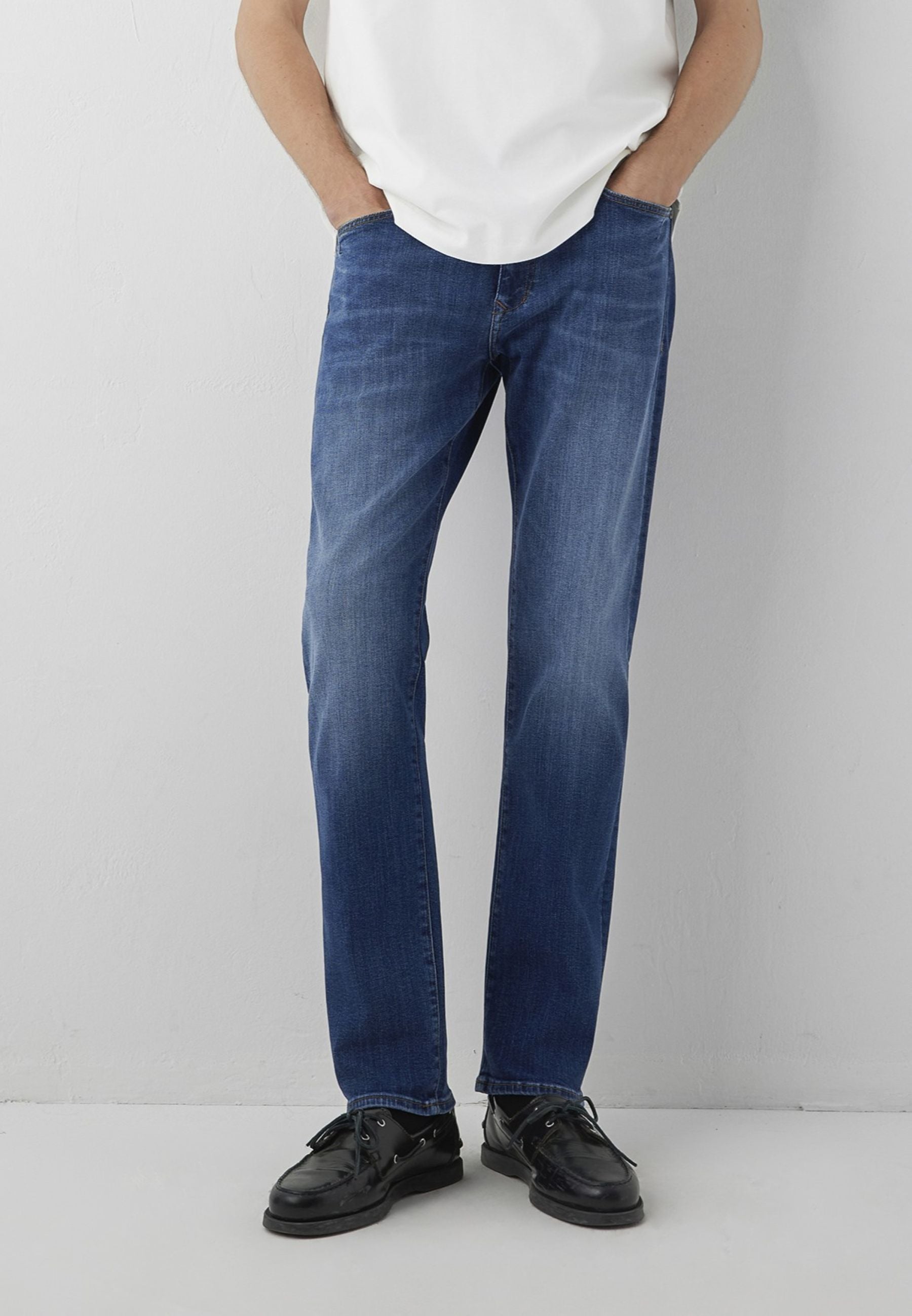 Jeans Marcus in Galaxy Blue Ultra Move Jeans Mavi