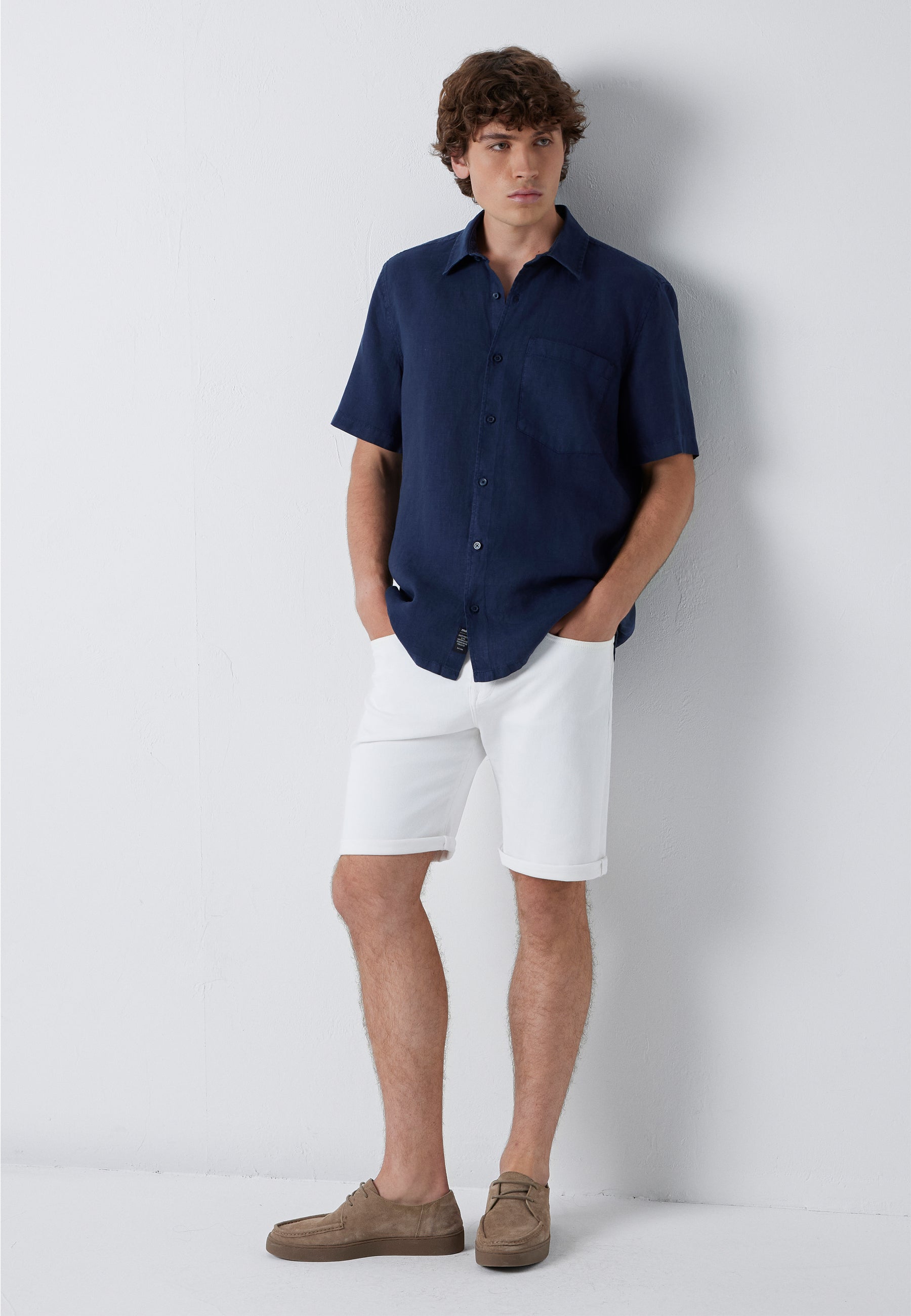 Short Sleeve Shirt in Navy Blazer Hemden Mavi