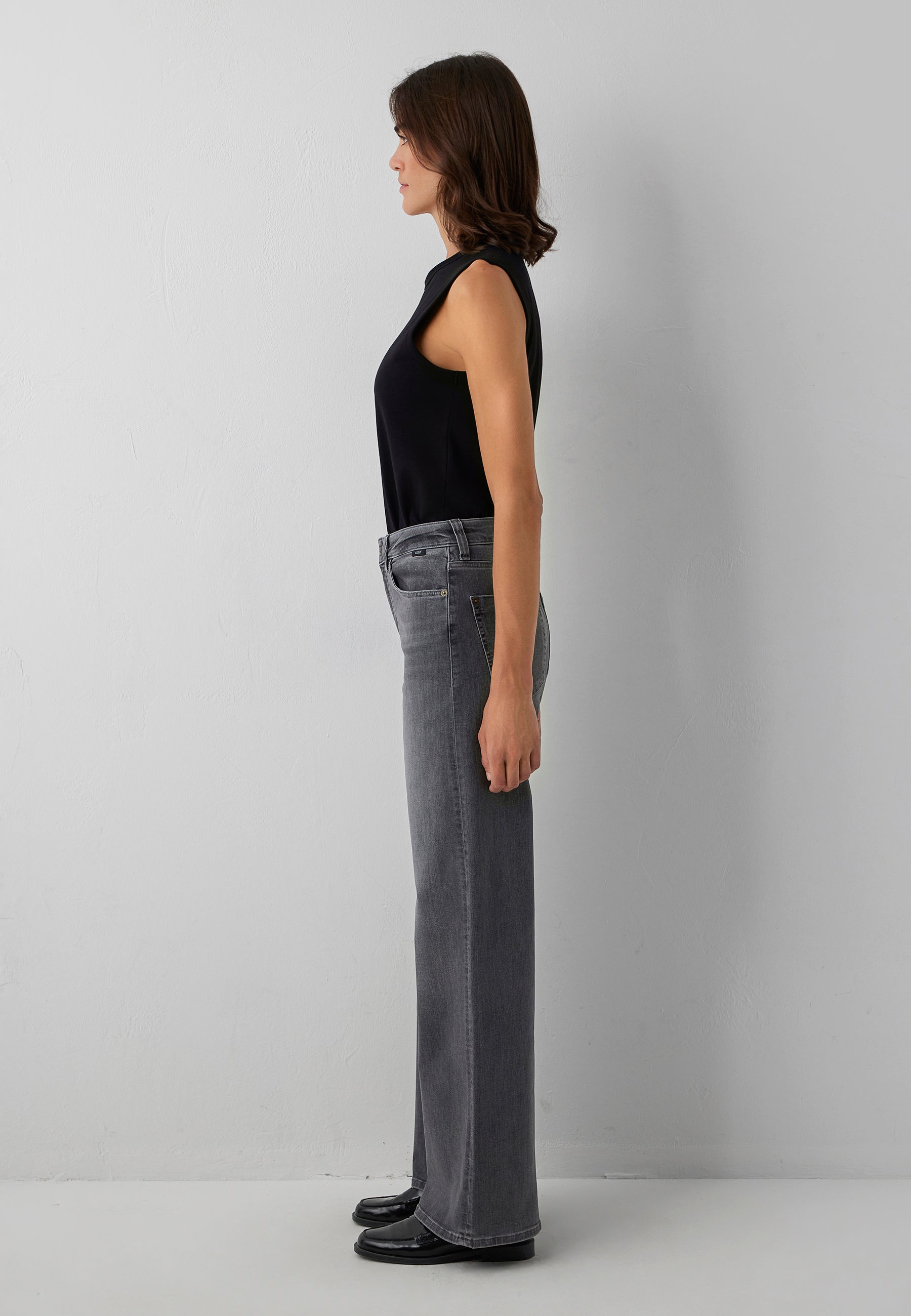 Jeans Malibu in Lt Smoke Brushed