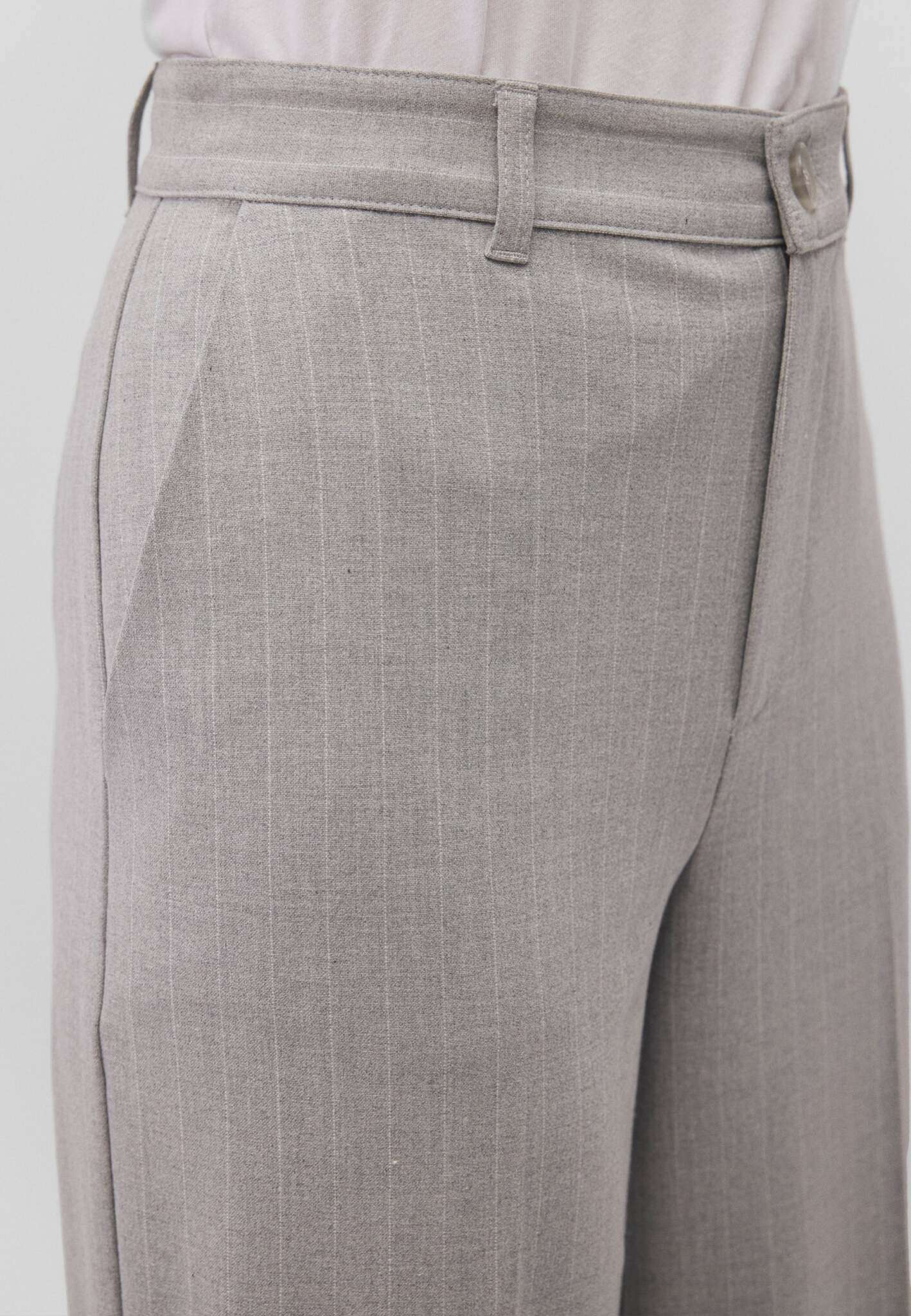 Woven Pants in Grey Stripe Hosen Mavi