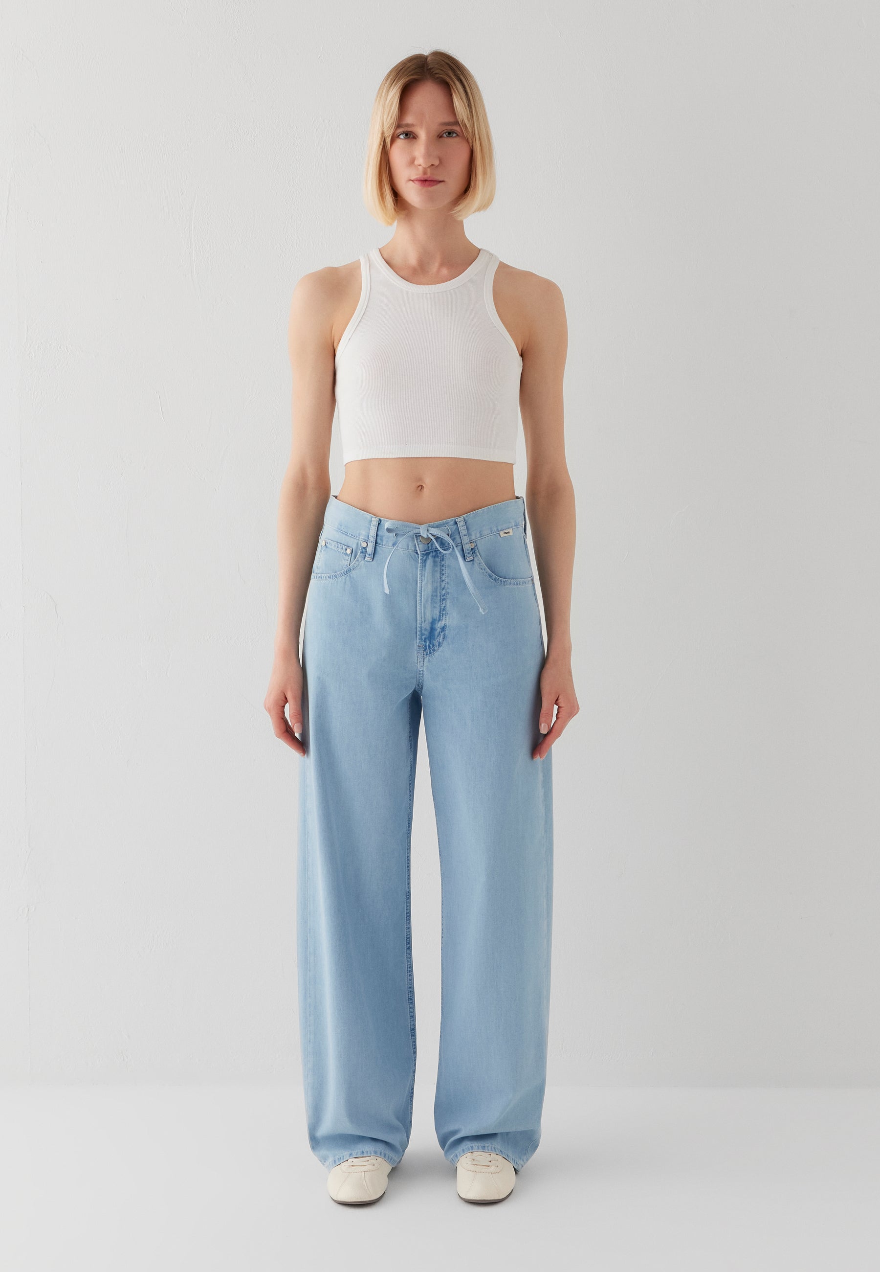 Nella in Bleached Lt Denim