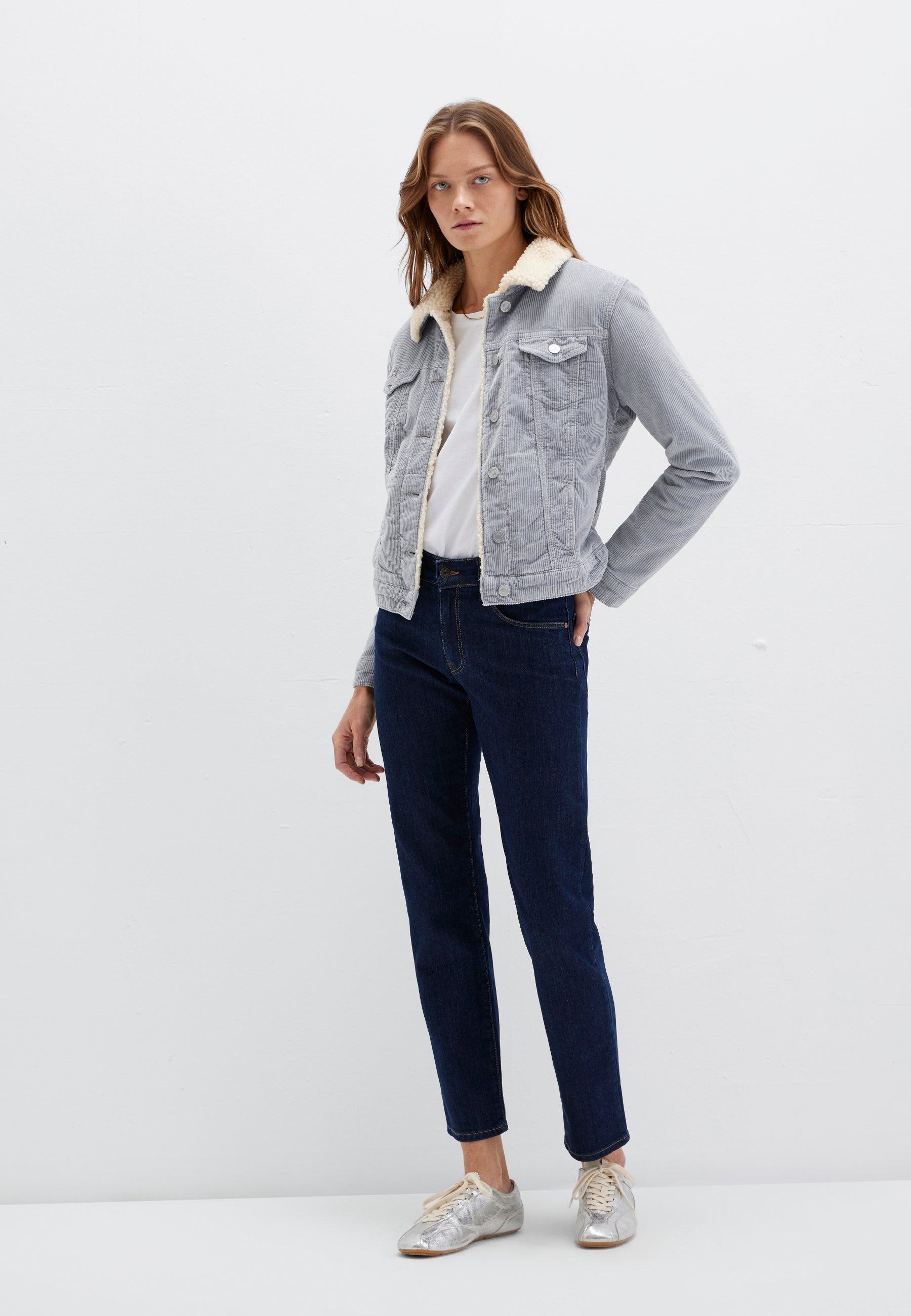 Daisy Sherpa in Sleet Cord Jacken Mavi