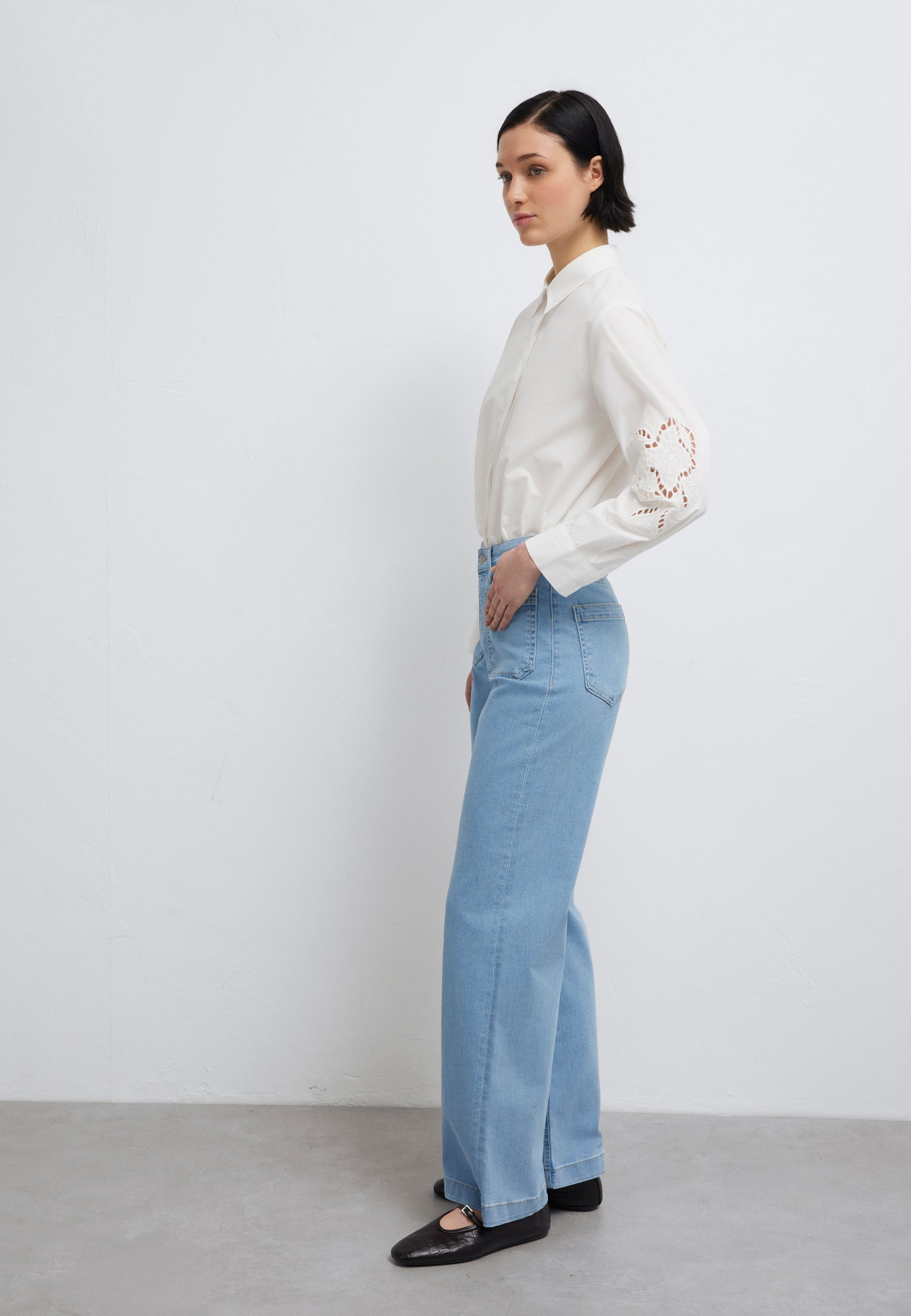 Long Sleeve Woven Shirt in Antique White Hemden Mavi