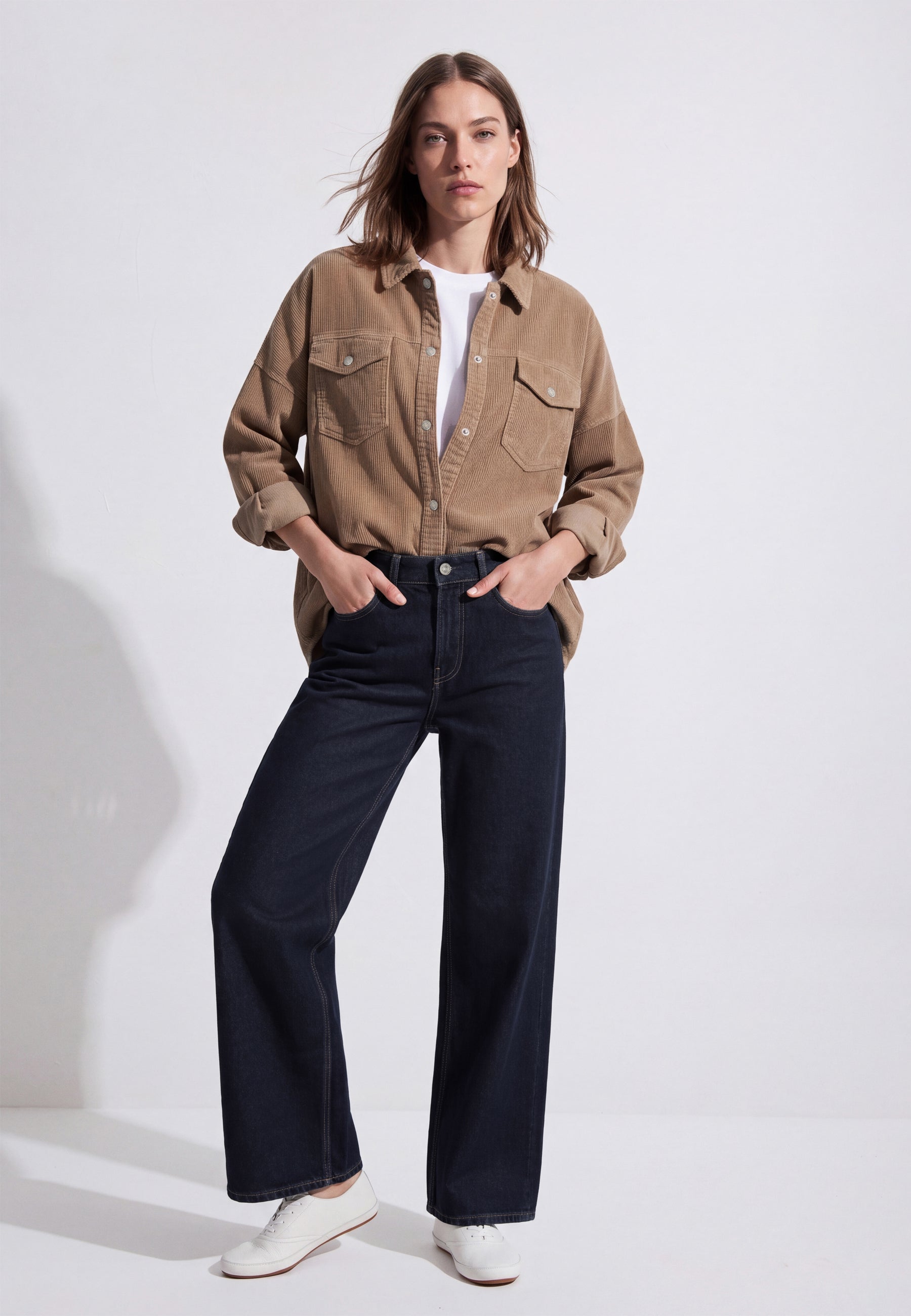 Overshirt Fiona in Dune Corduroy