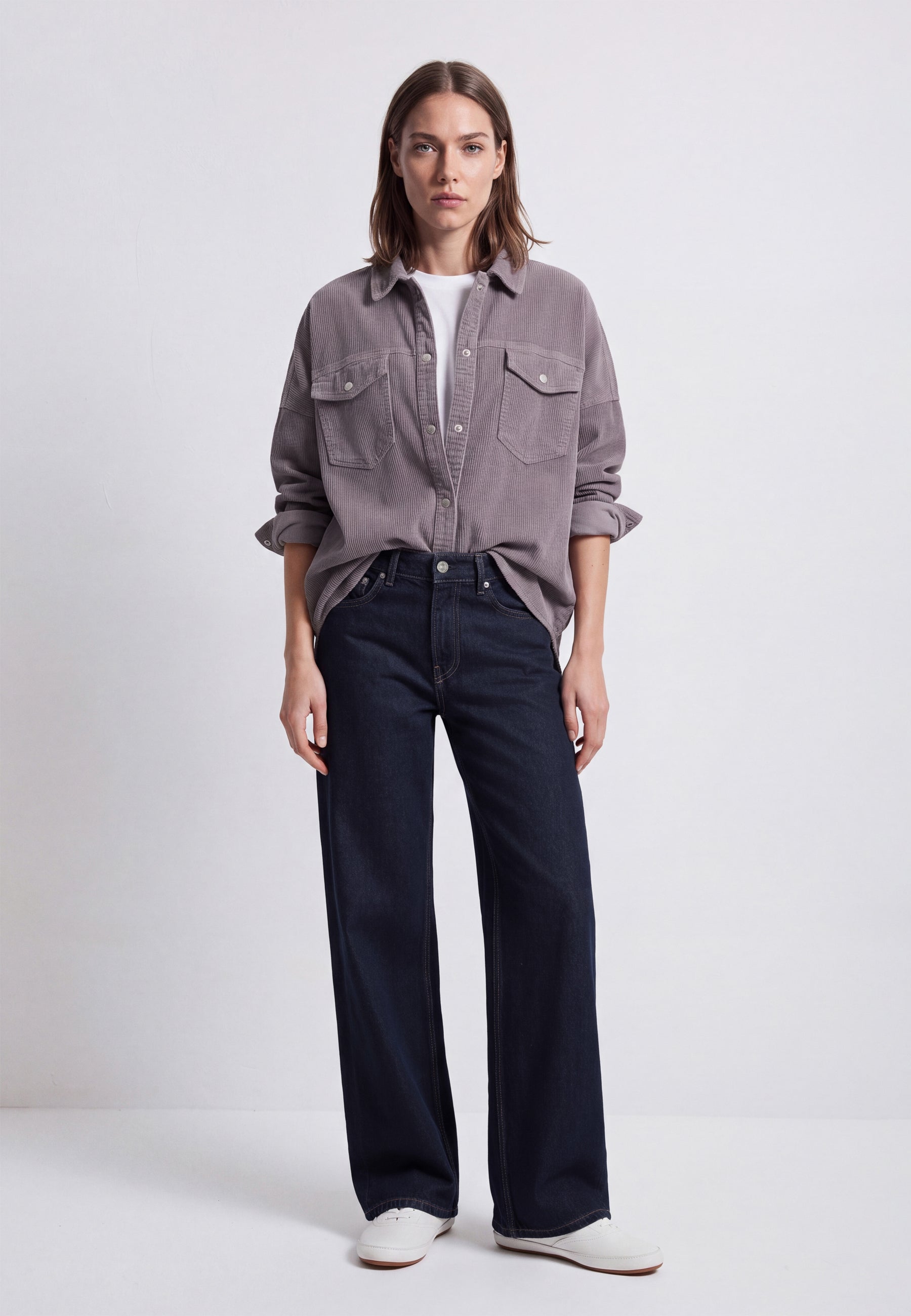 Overshirt Fiona in Volcanic Glass Corduroy