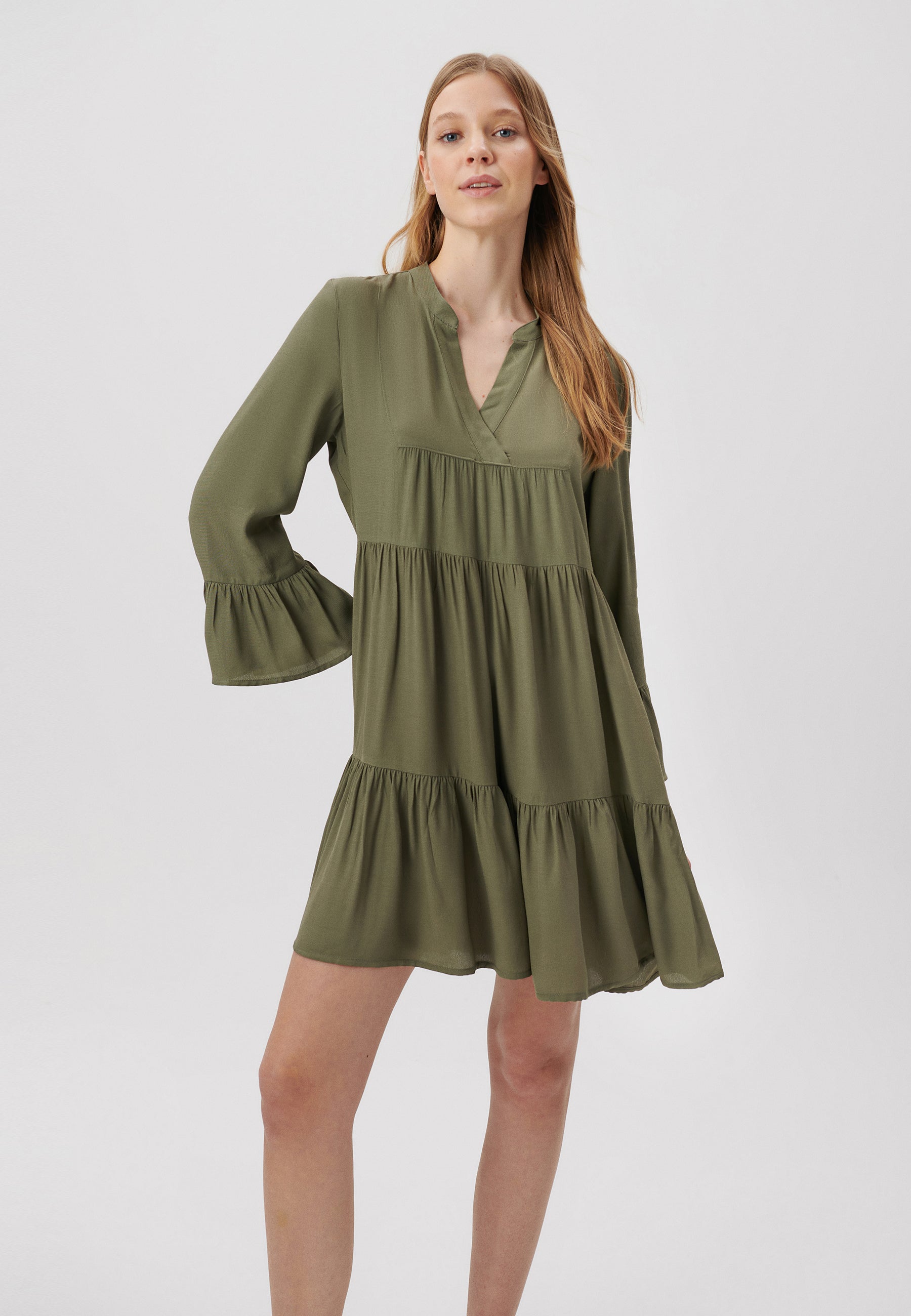 Woven Dress in Tea Leaf Kleider Mavi   