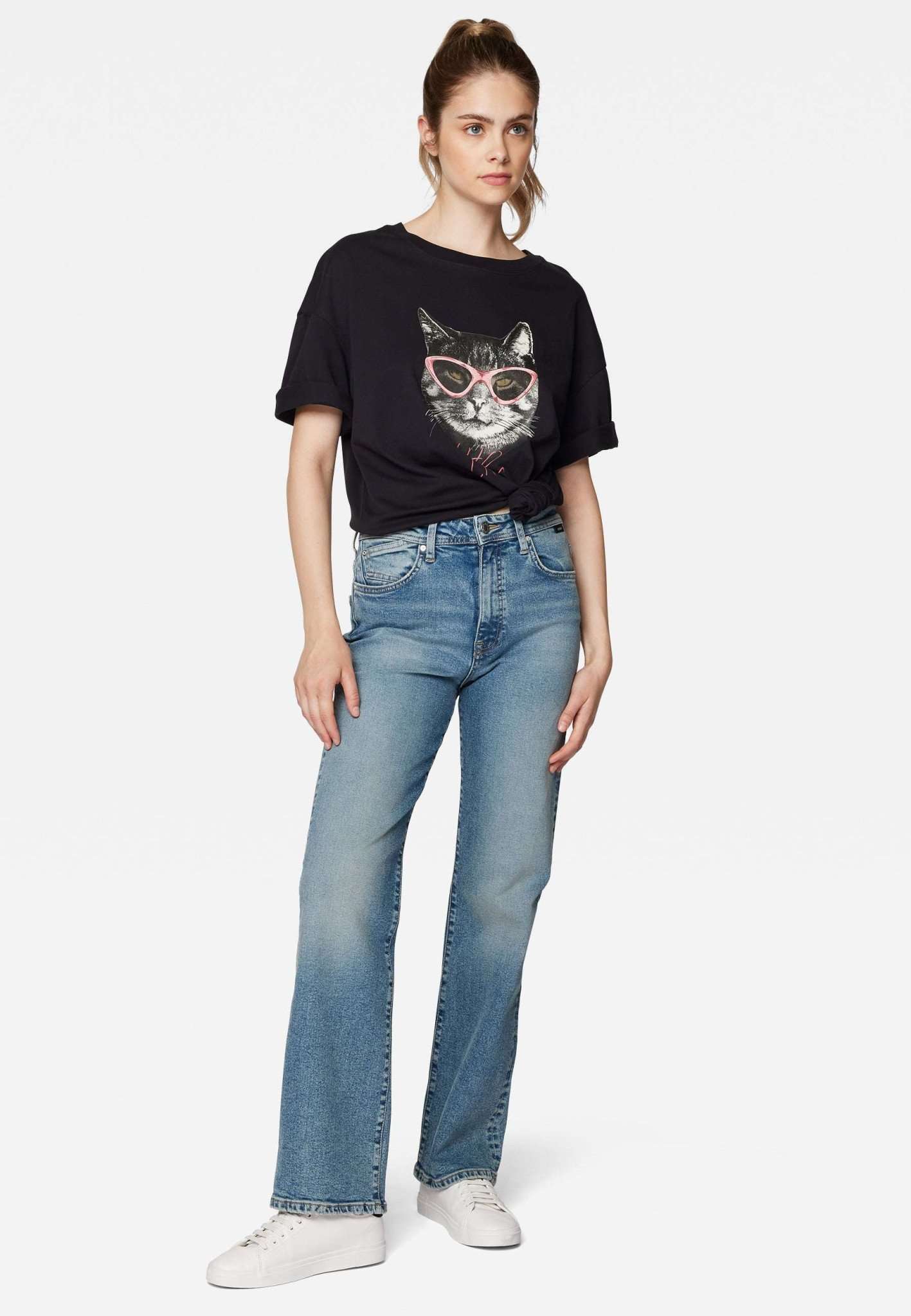 Cat Print T-Shirt in Black T-Shirts Mavi   
