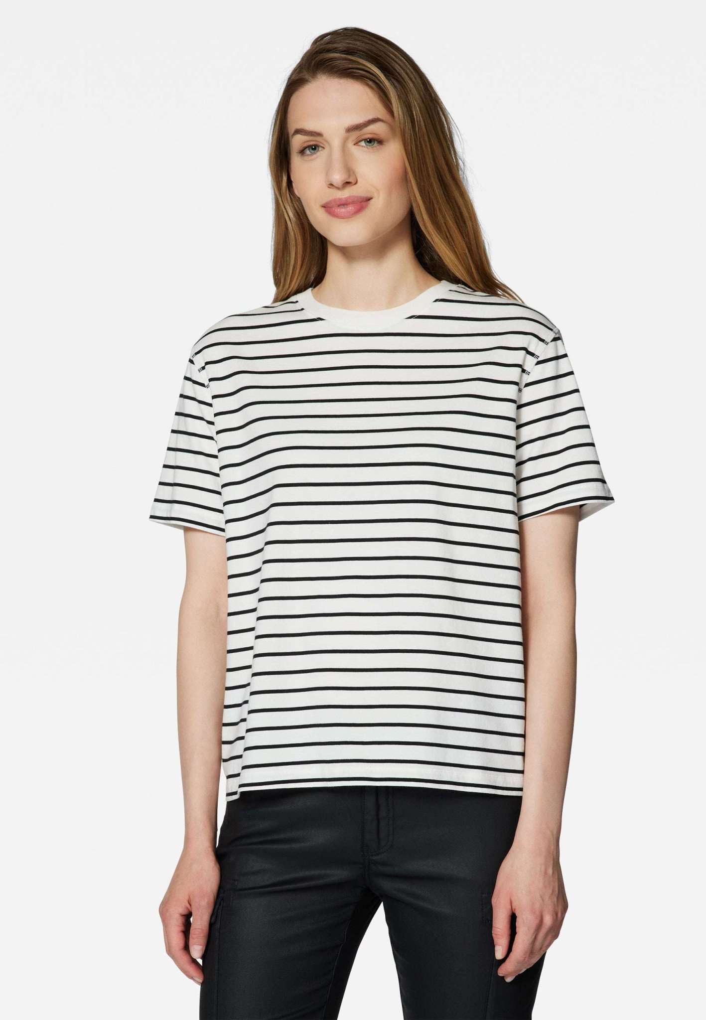 Stripe T-Shirt in Black Striped T-Shirts Mavi   