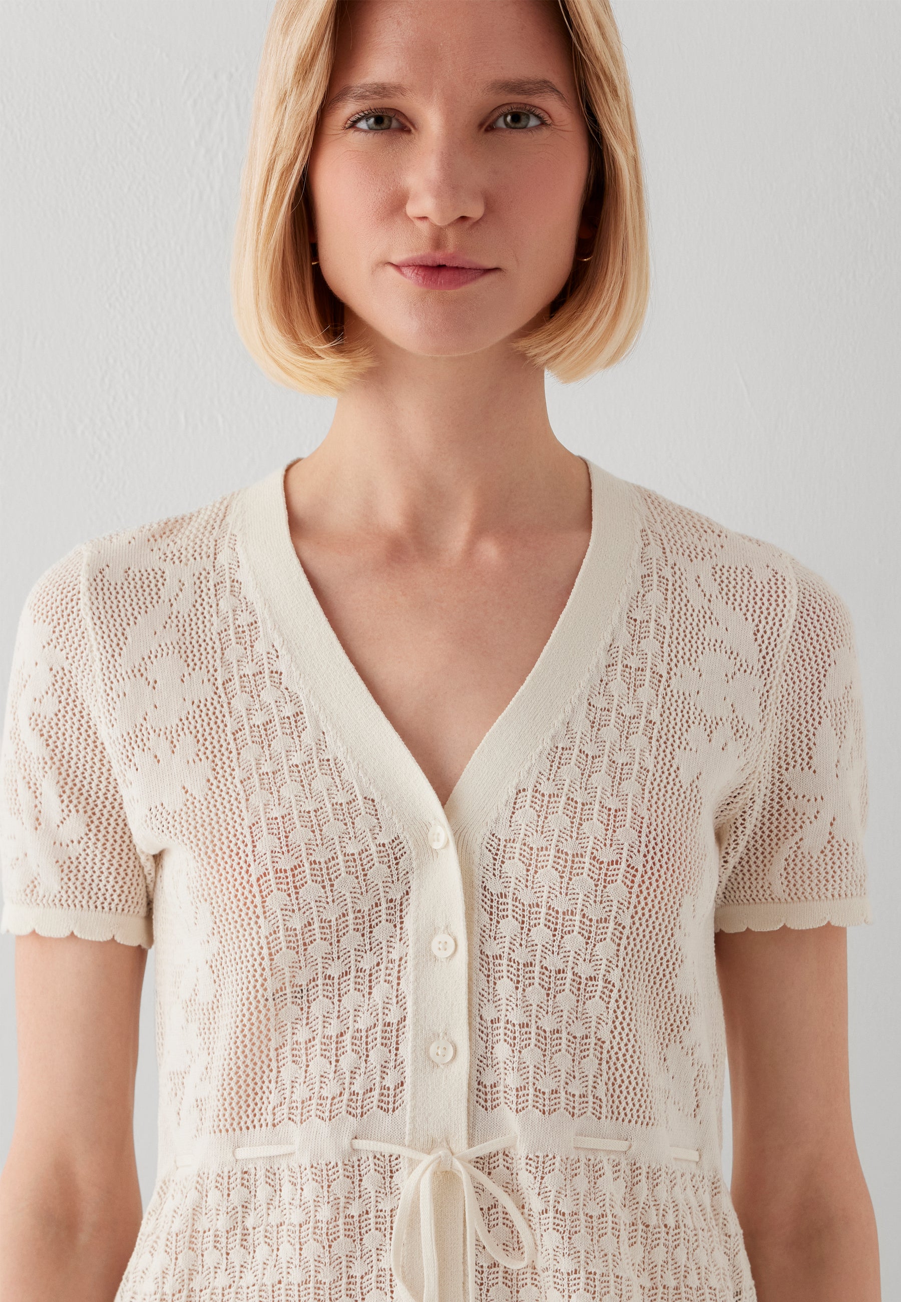 Short Sleeve Cardigan in Antique White Pullover Mavi