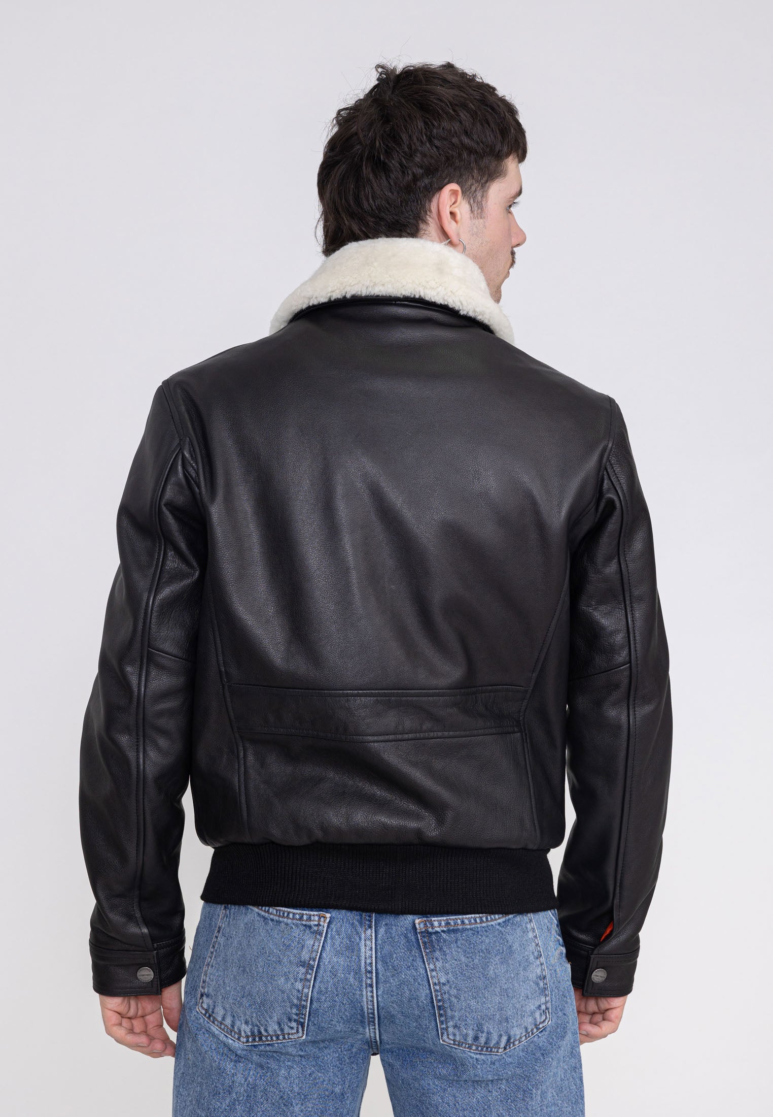 Maverick-M in Black Jacken Bombers Original