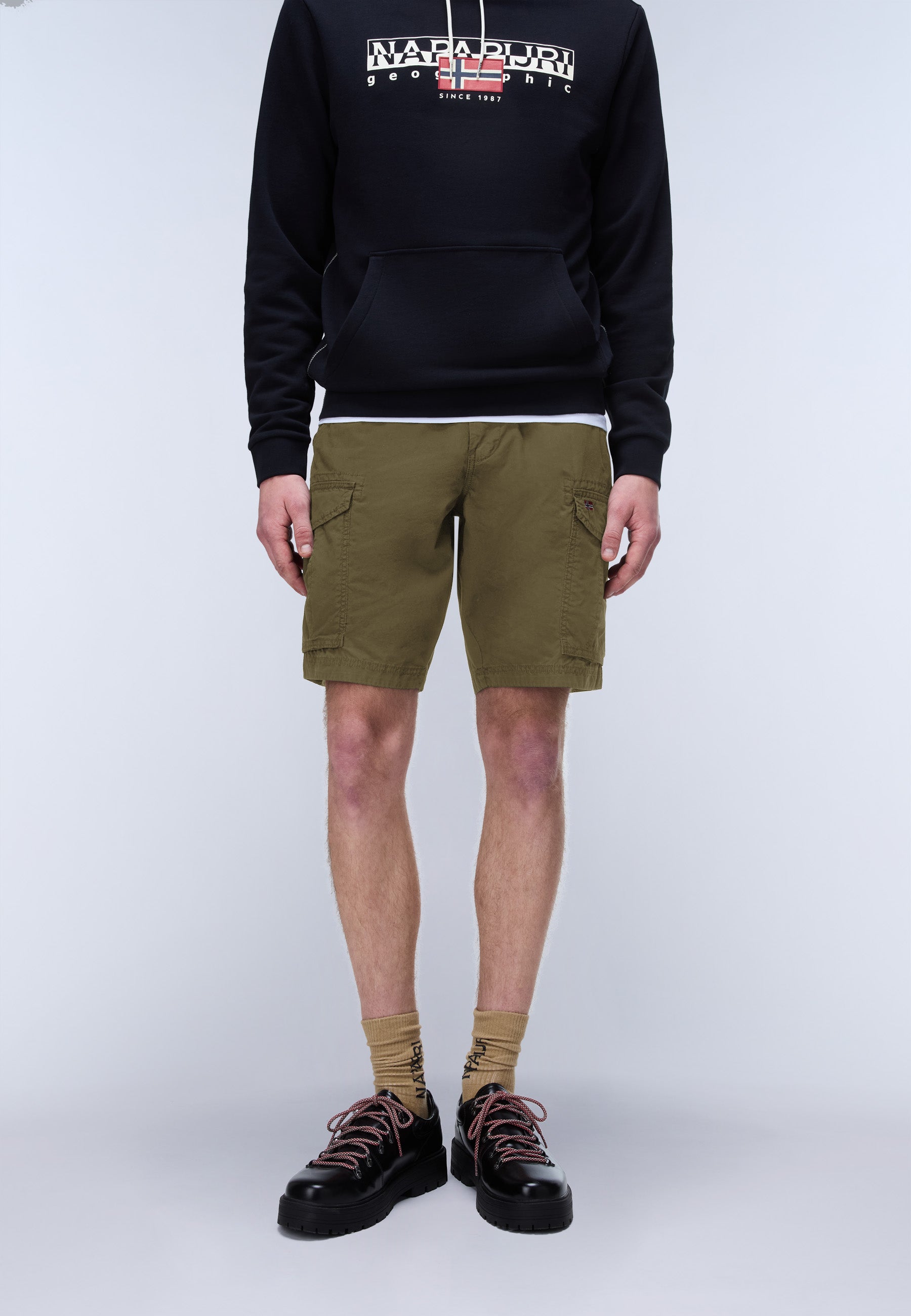 Shorts NOTO 2.0 in Dark Olive Shorts Napapijri