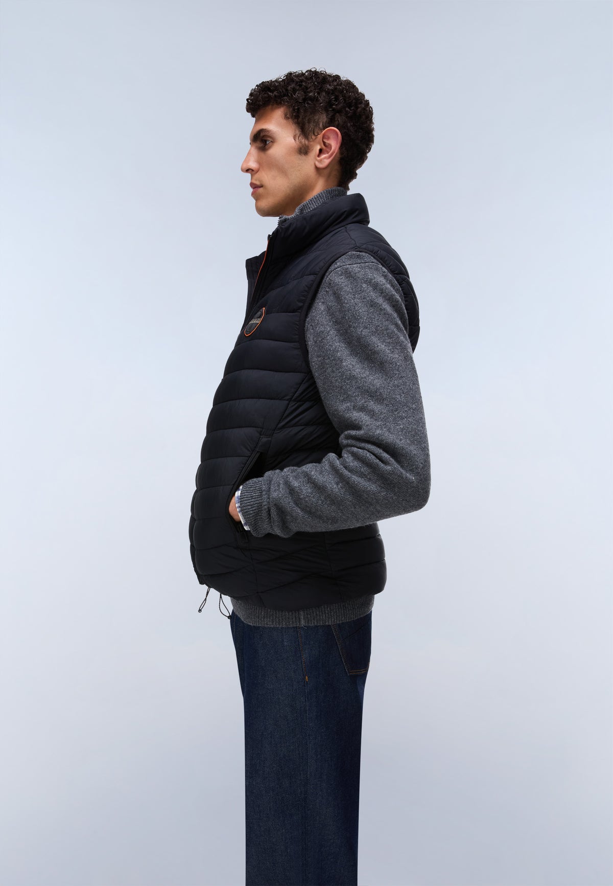 Gilet A-LAPAZ V in Lapaz Black Mrs Jacken Napapijri