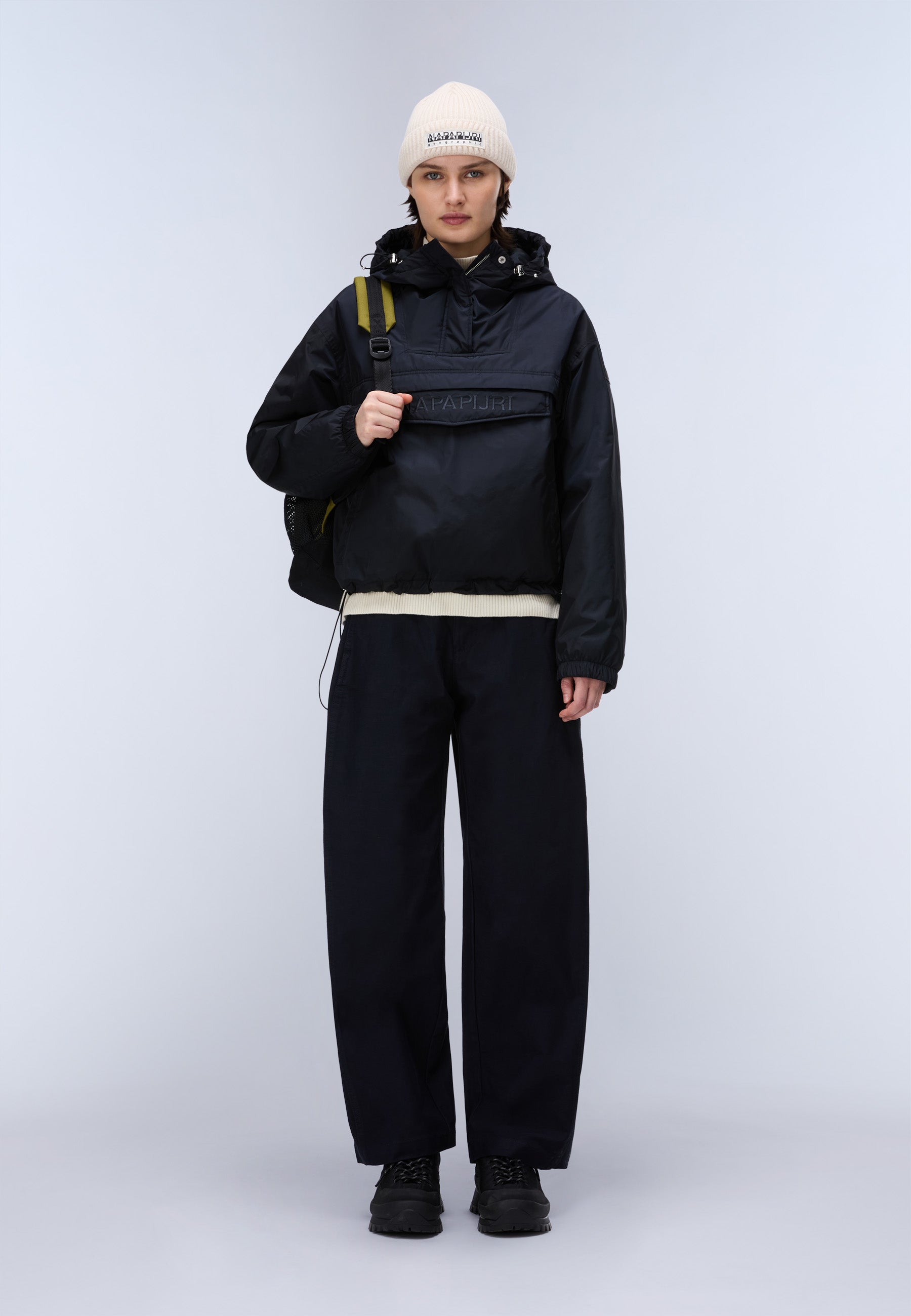 Anorakjacke RAINFOREST OPTIQUE W in Black Antracite Jacken Napapijri