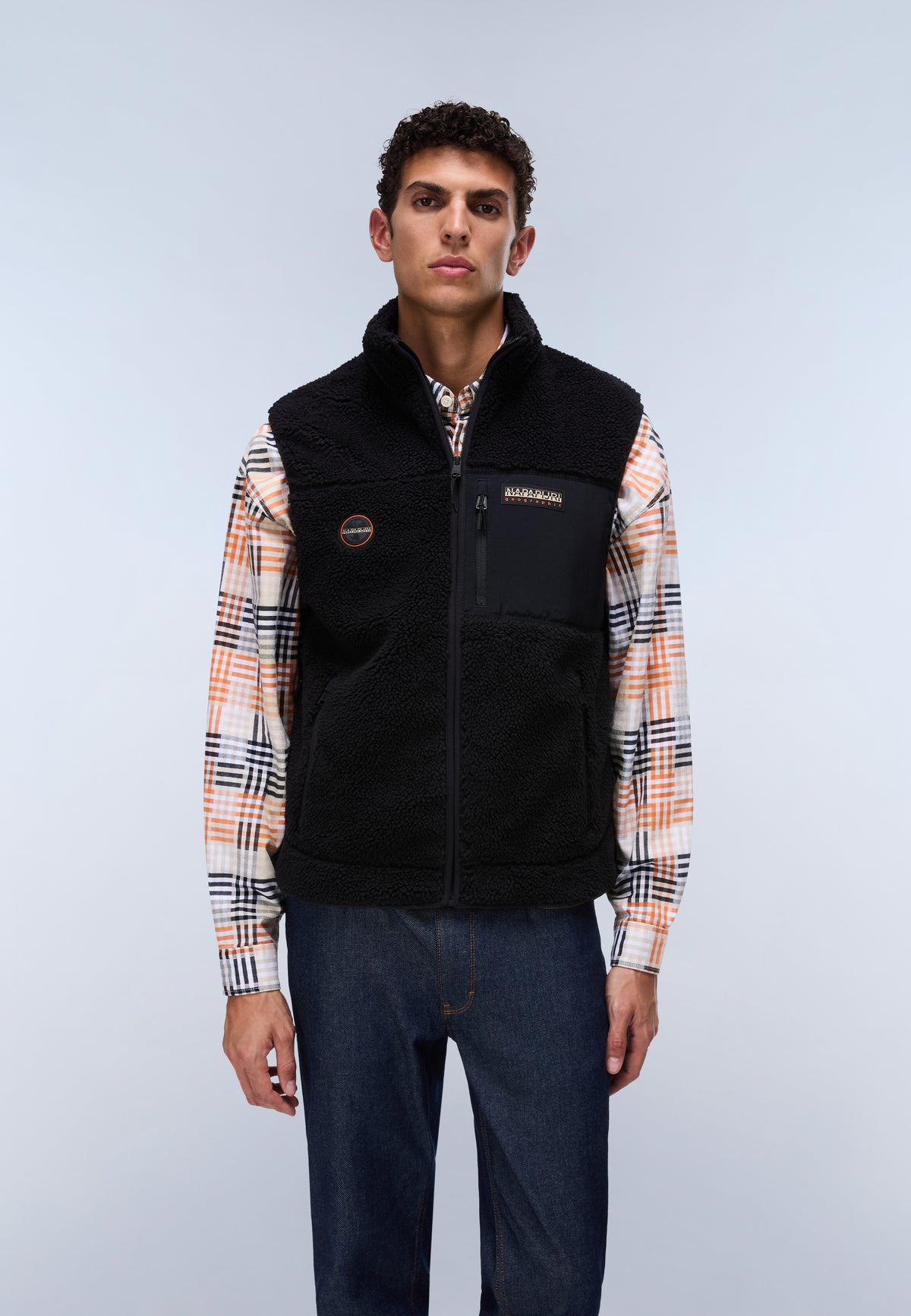 Gilet YUPIK V 2 in Black Beauty Jacken Napapijri