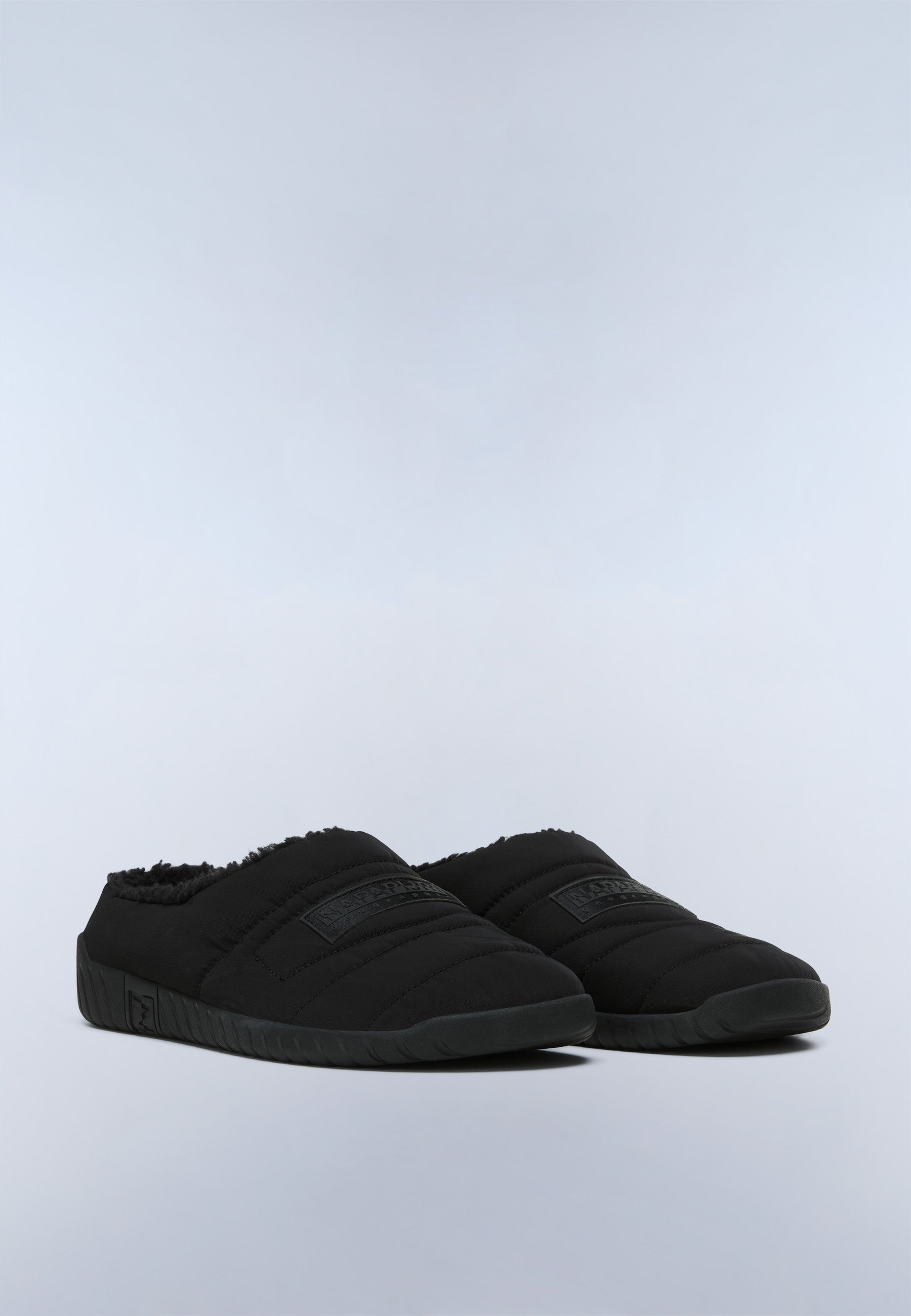 Slip-On F6 NOREG 01/PUF in Black Beauty Schuhe Napapijri