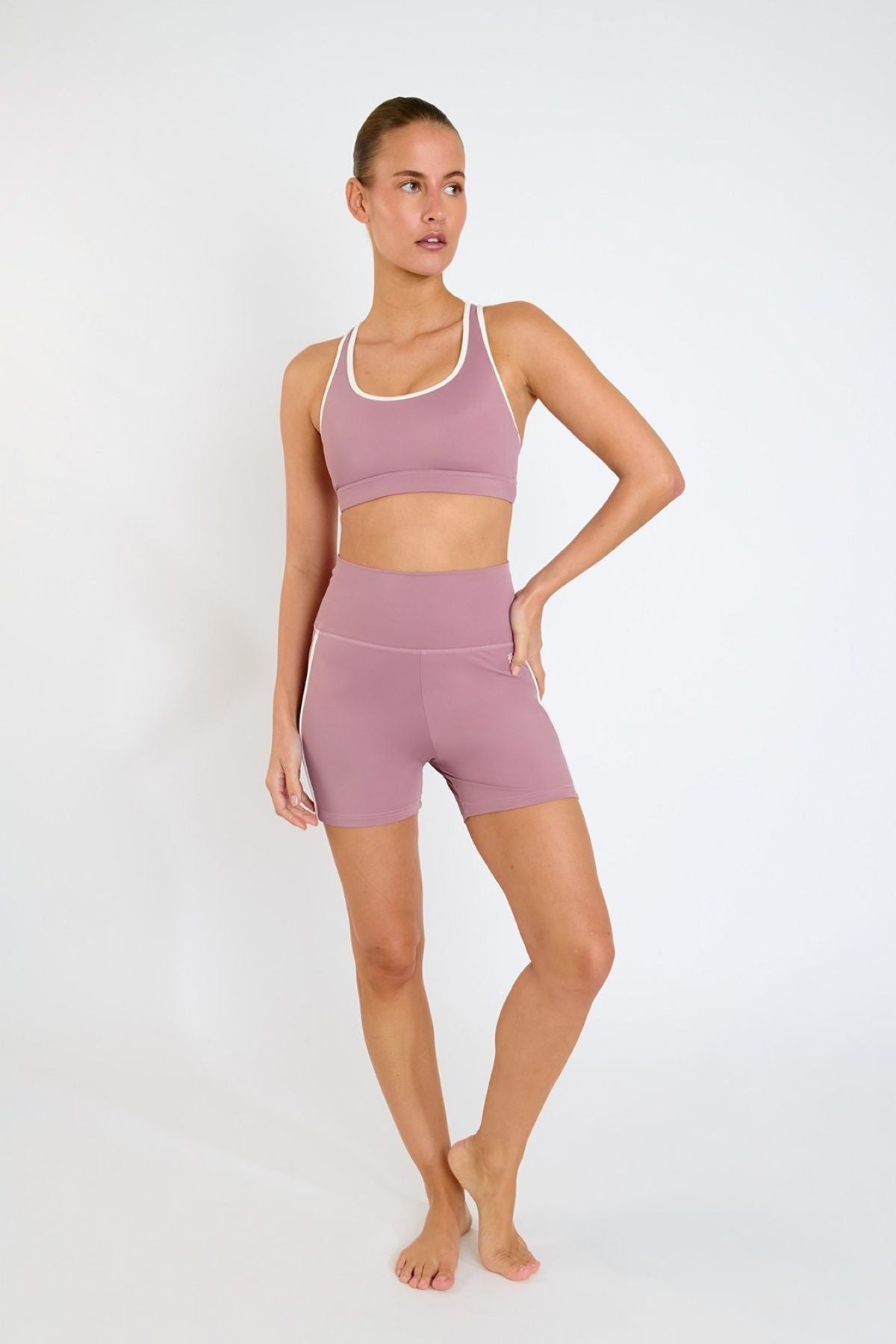 SPARK-WELLFLOW Shorts in Mauve