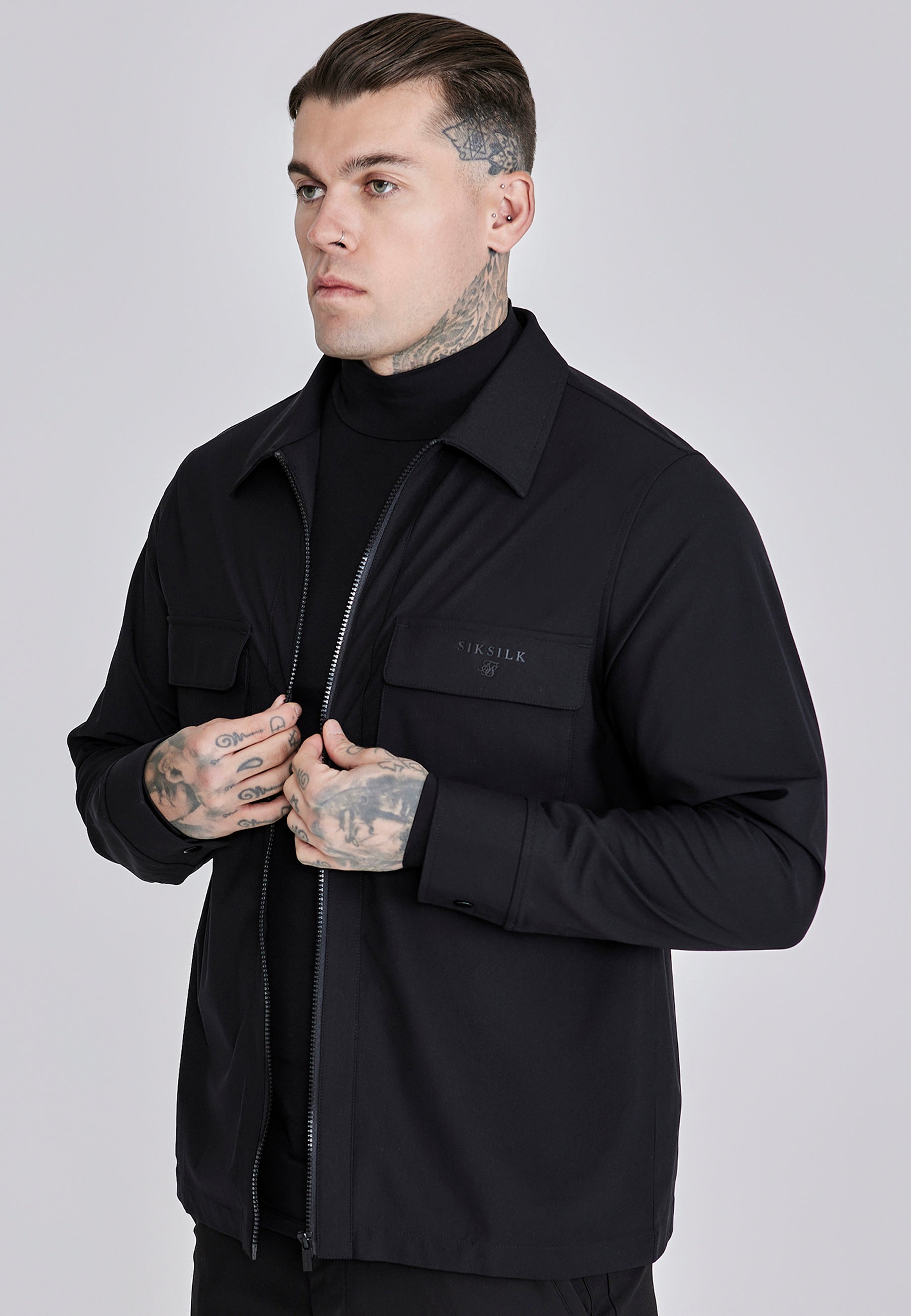 Utility Overshirt in Black Hemden SikSilk