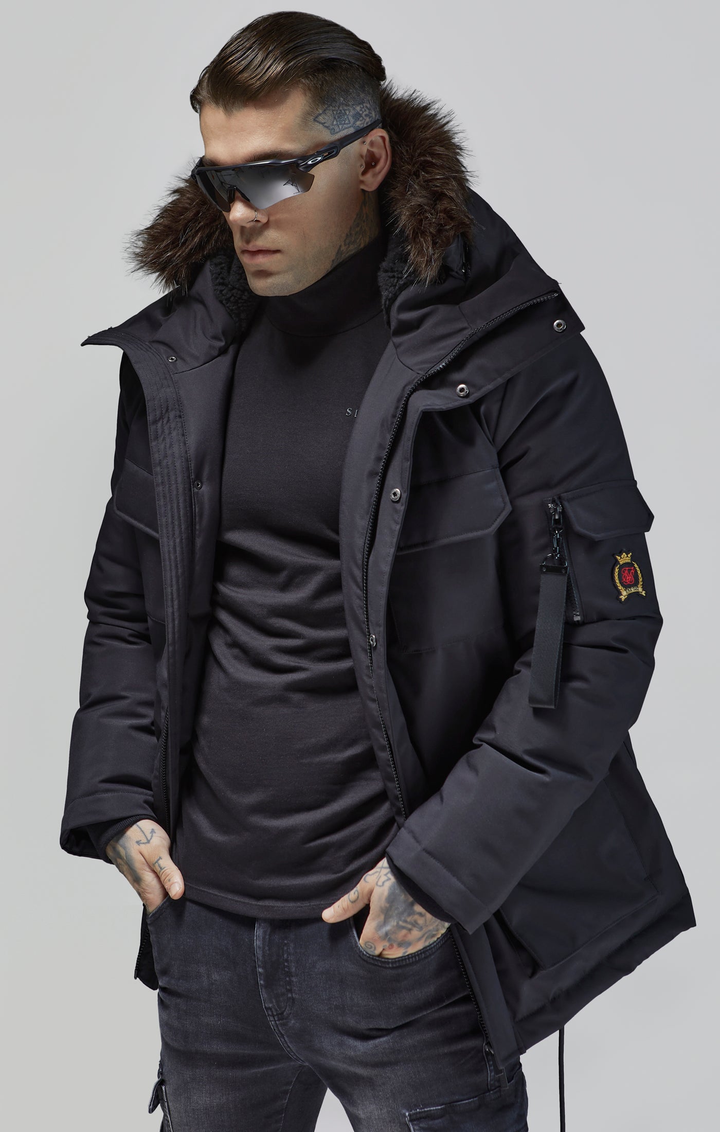 Parka in Black Jacken SikSilk   