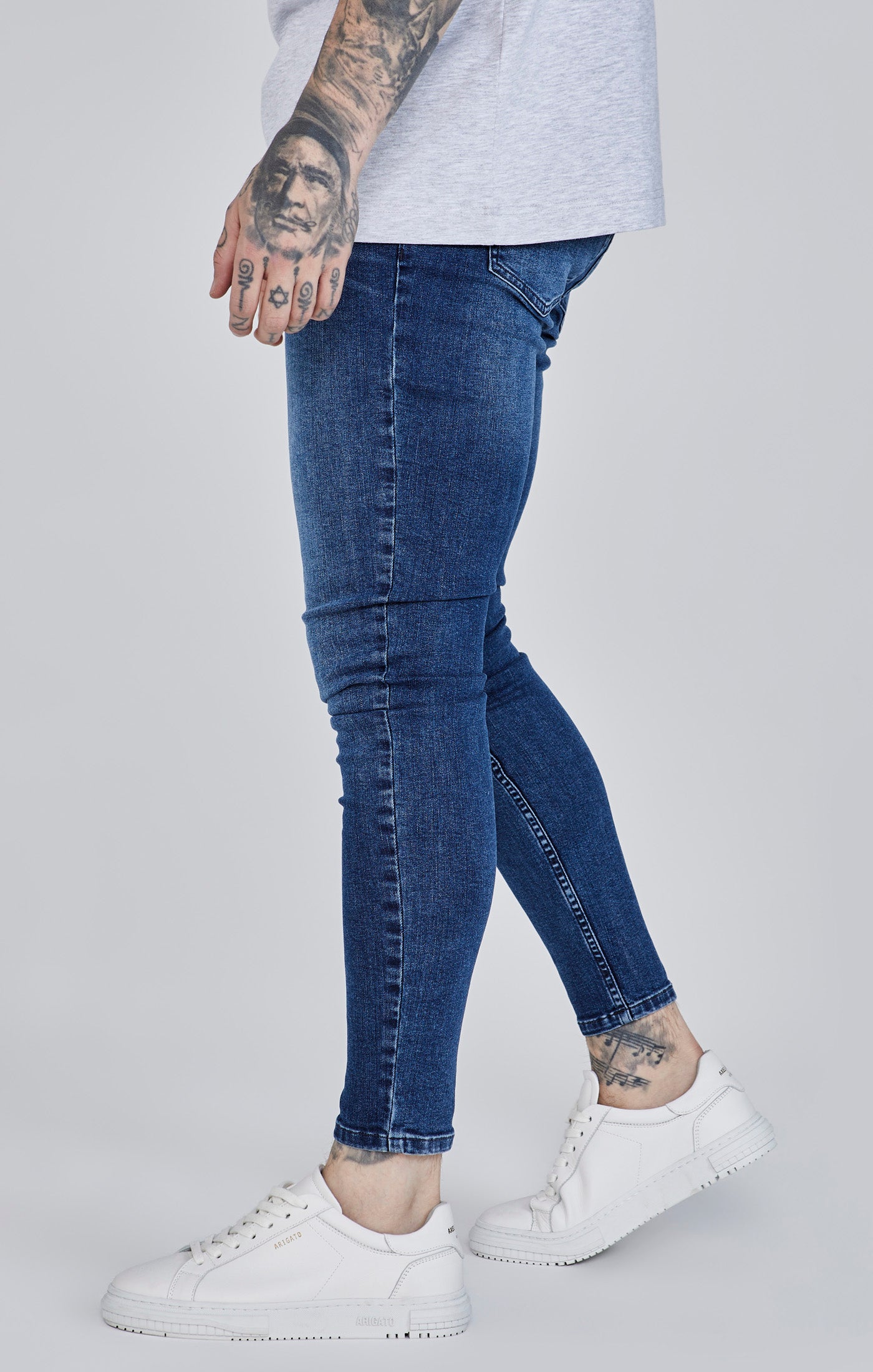 Skinny Jeans in Blue Jeans SikSilk   