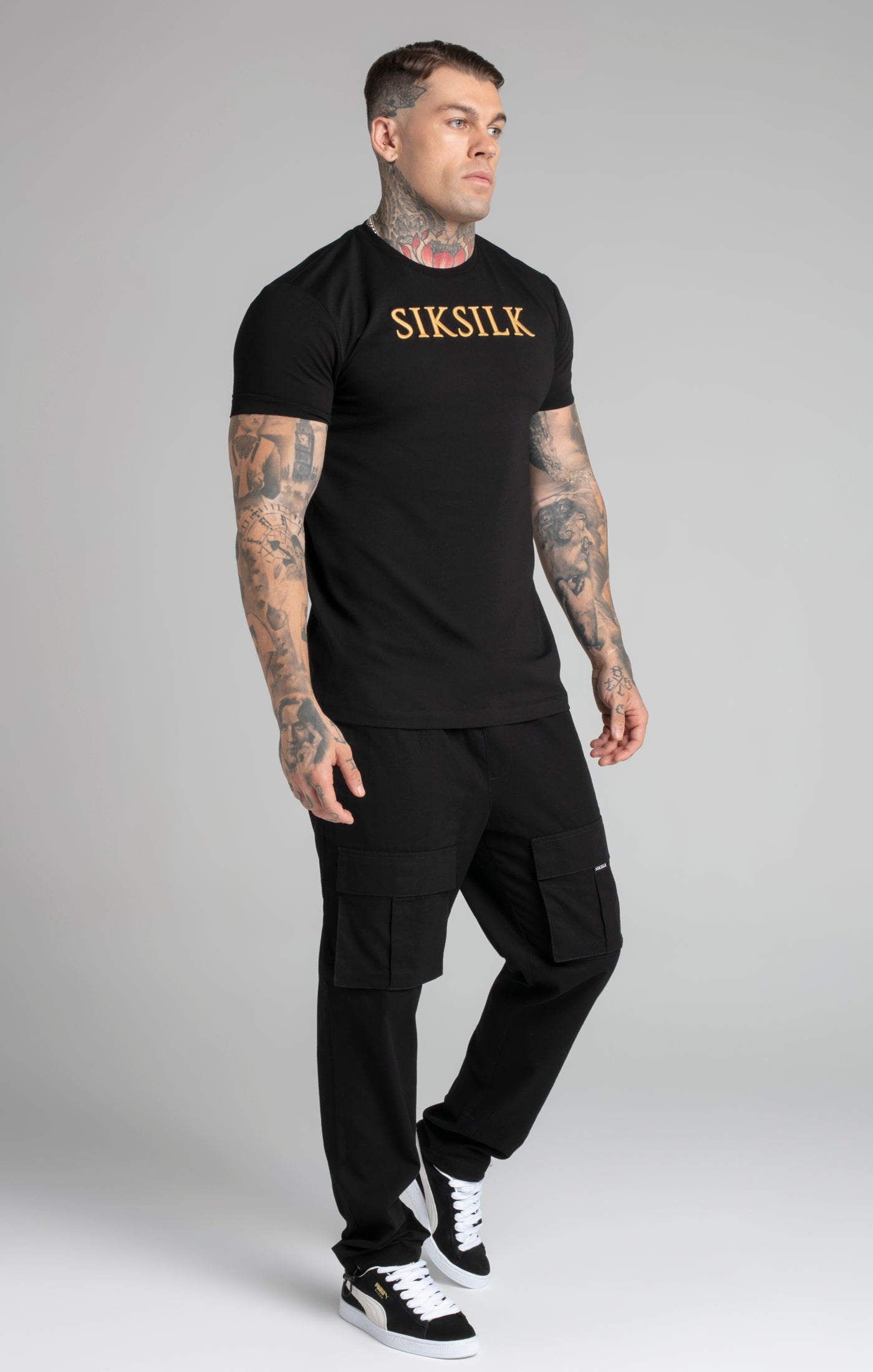 Muscle Fit T-Shirt in Black T-Shirts SikSilk   