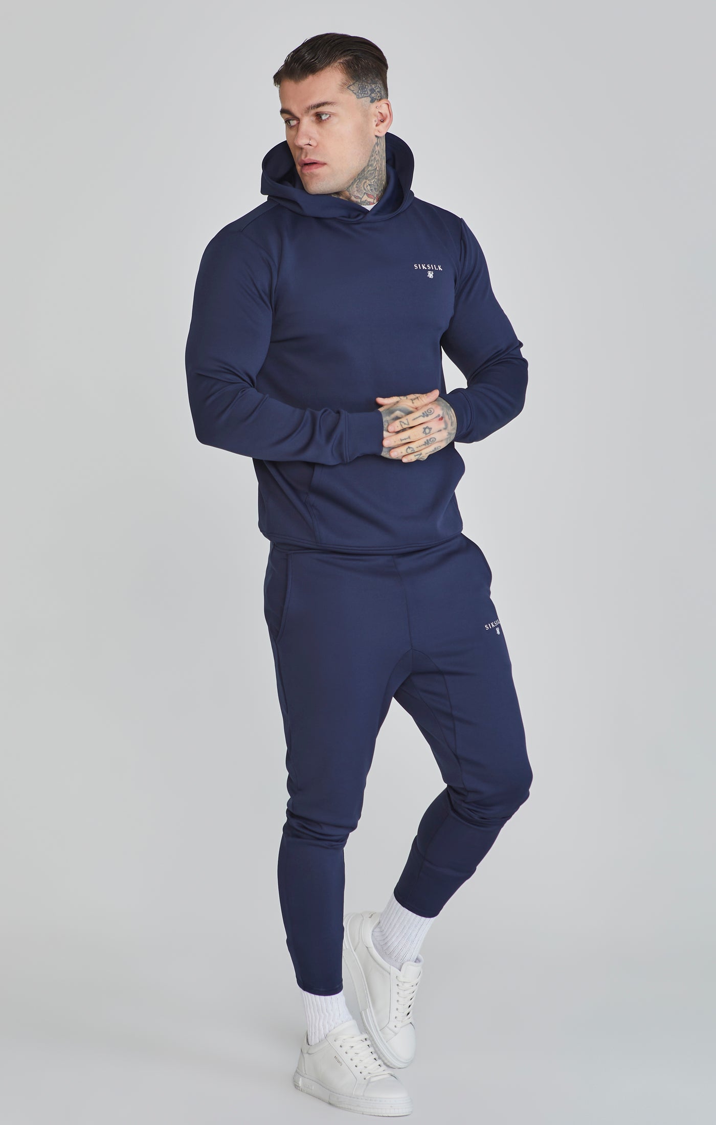 Essentials Poly Hoodie in Navy Kapuzenpullover SikSilk   