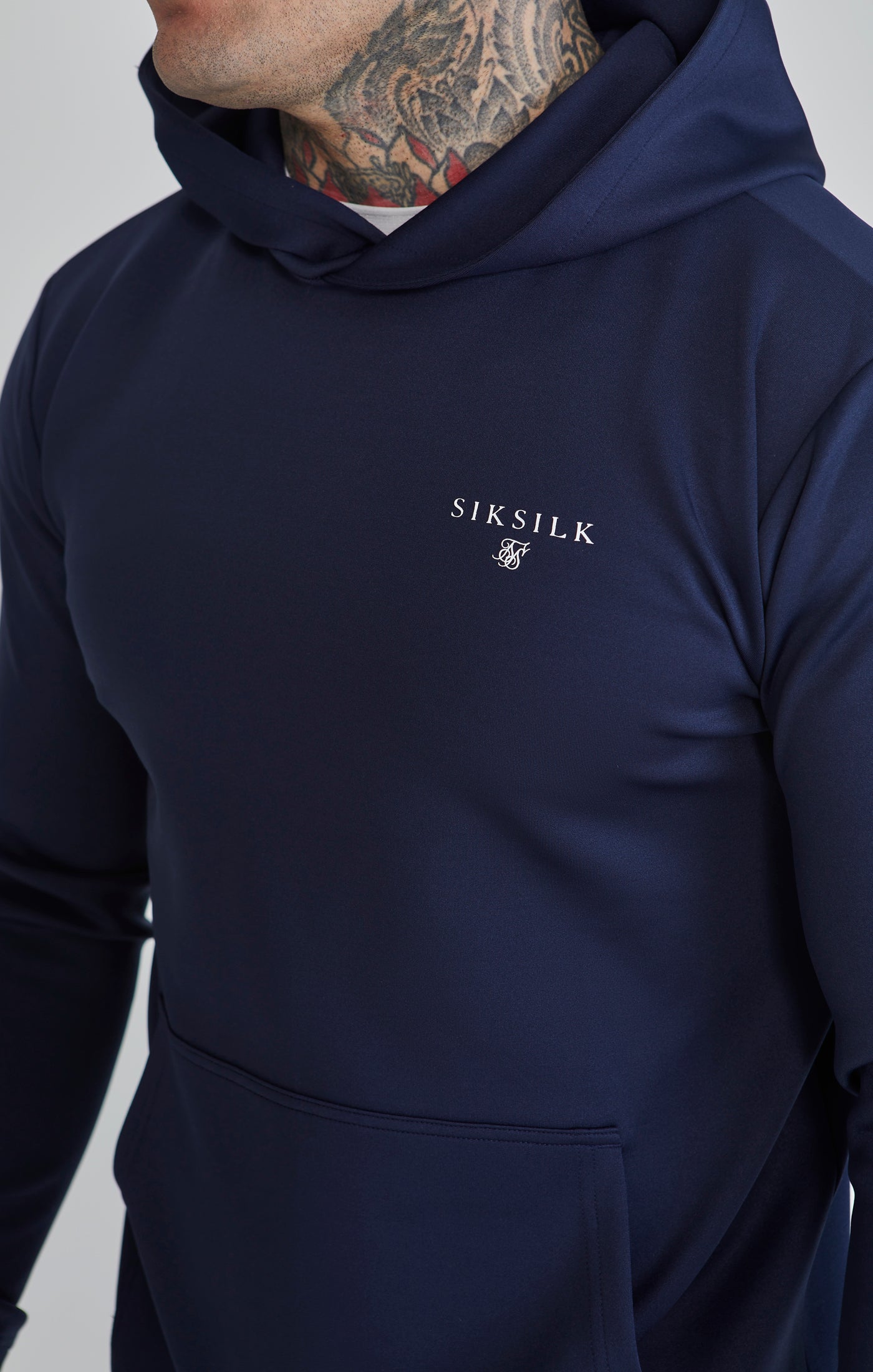 Essentials Poly Hoodie in Navy Kapuzenpullover SikSilk   