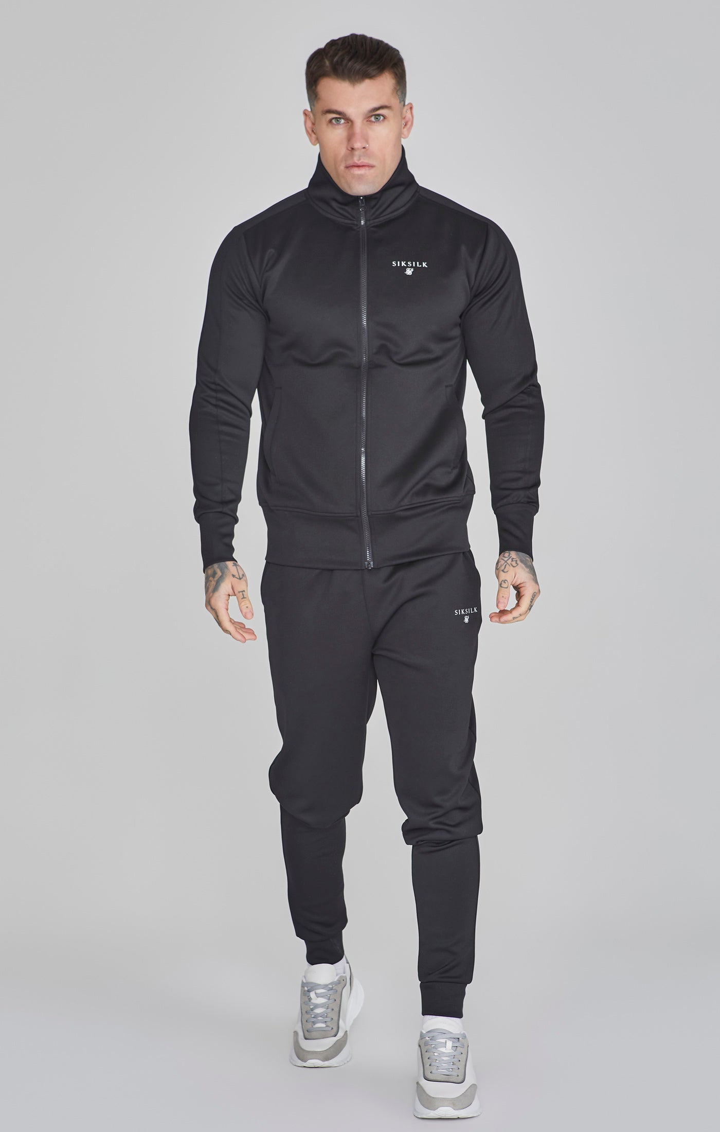 Essentials Poly Track Top in Black Sweatjacken SikSilk   