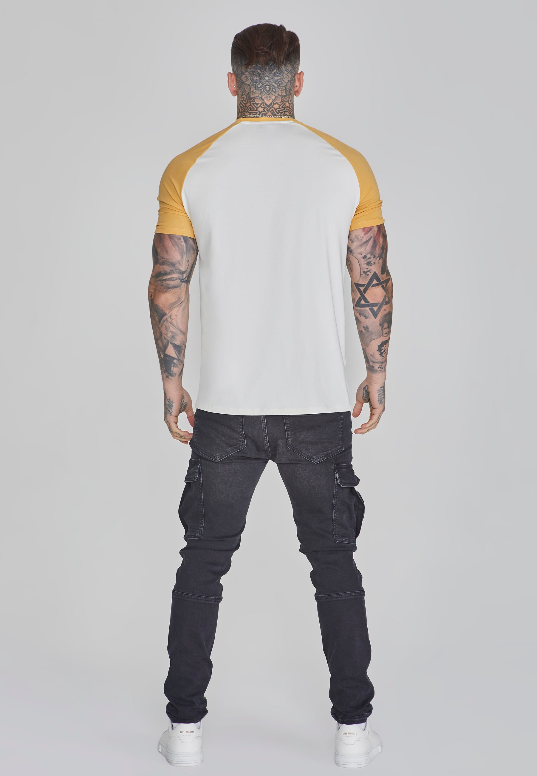 Raglan T-Shirt in Ecru/Yellow