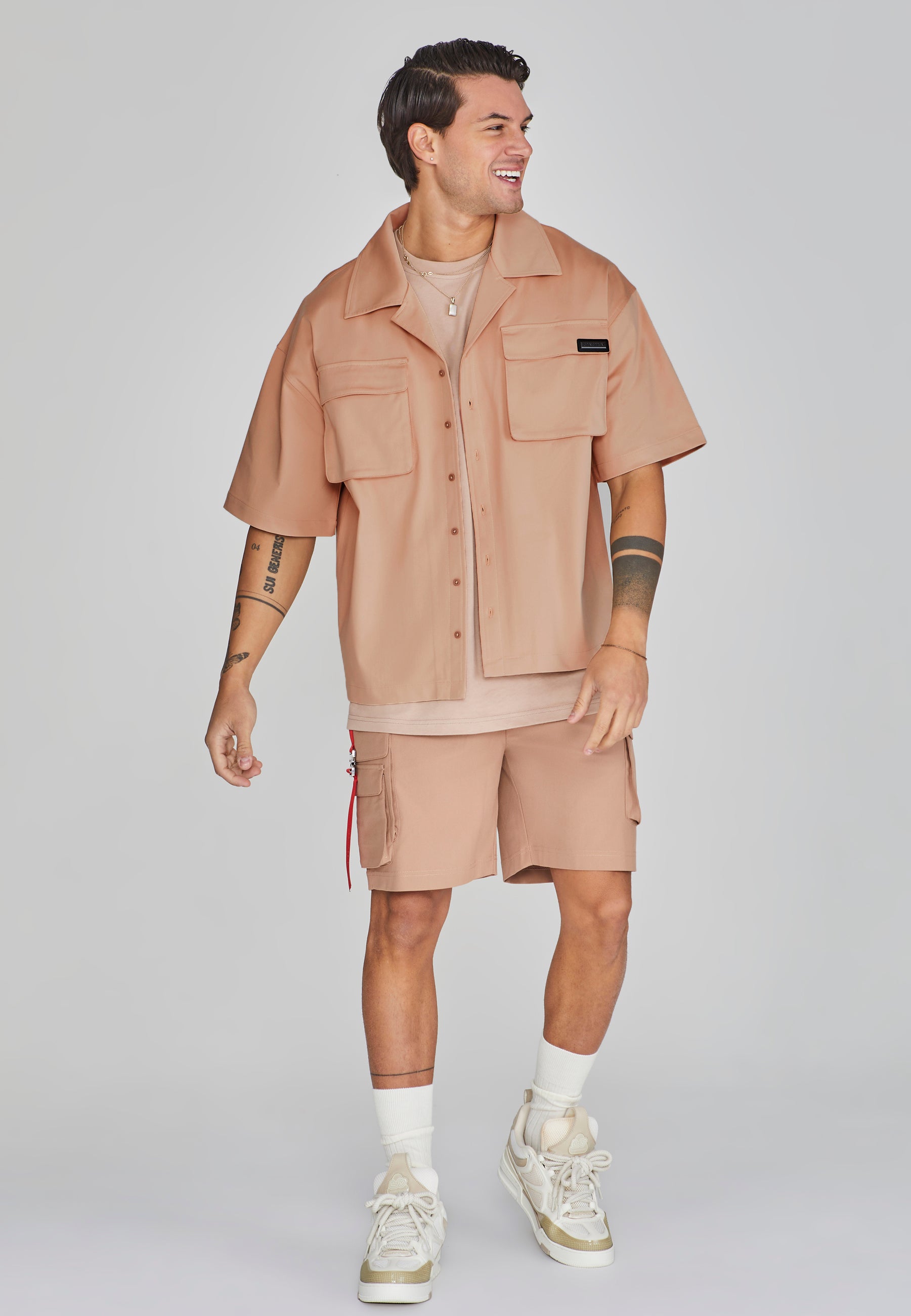 Flight Utility Shirt in Brown Hemden SikSilk   