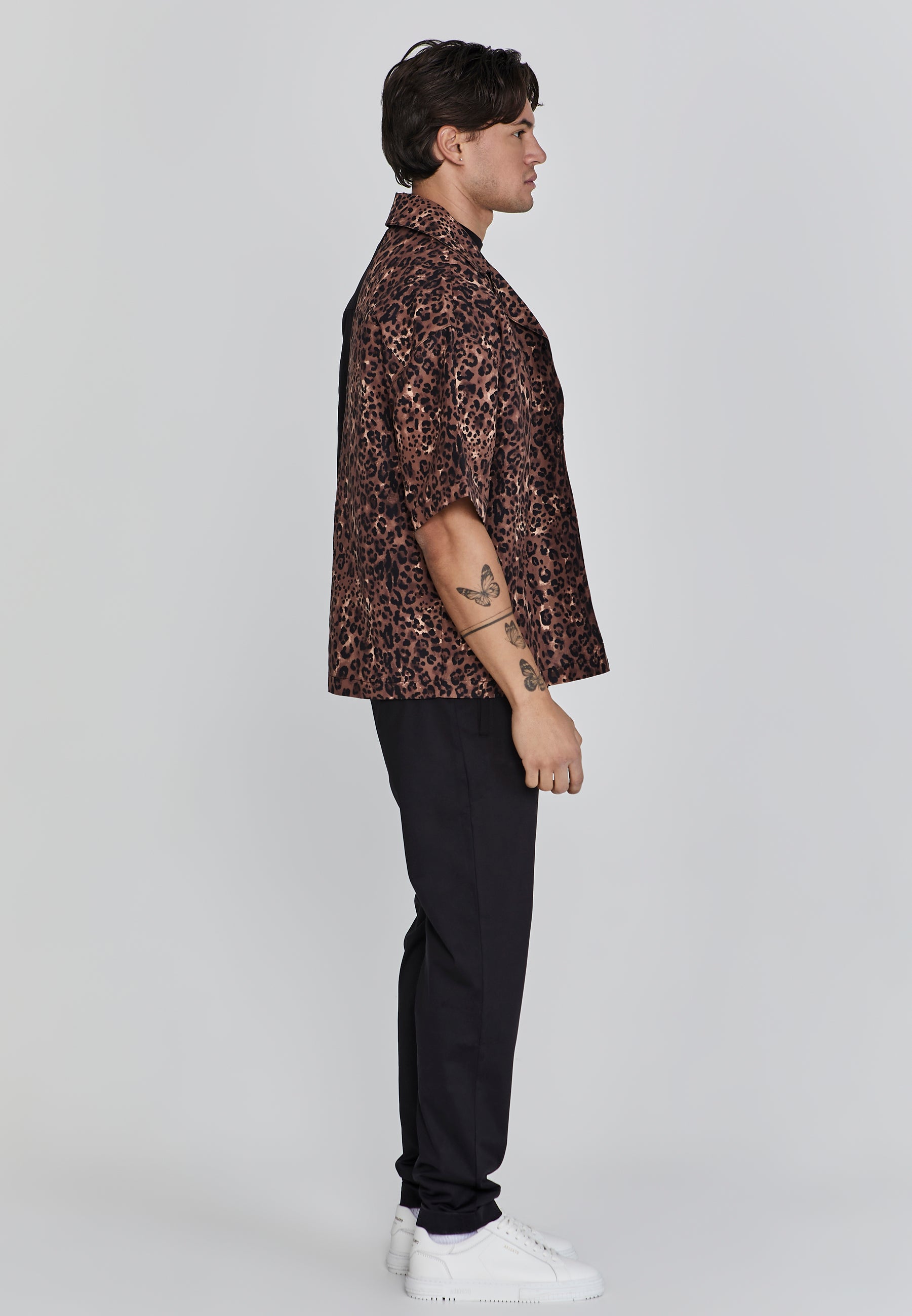 Animal Print Shirt in Black Hemden SikSilk   