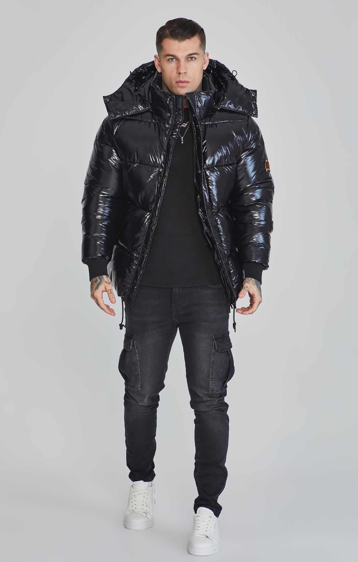 Puffer Jacket in Black Jacken SikSilk   