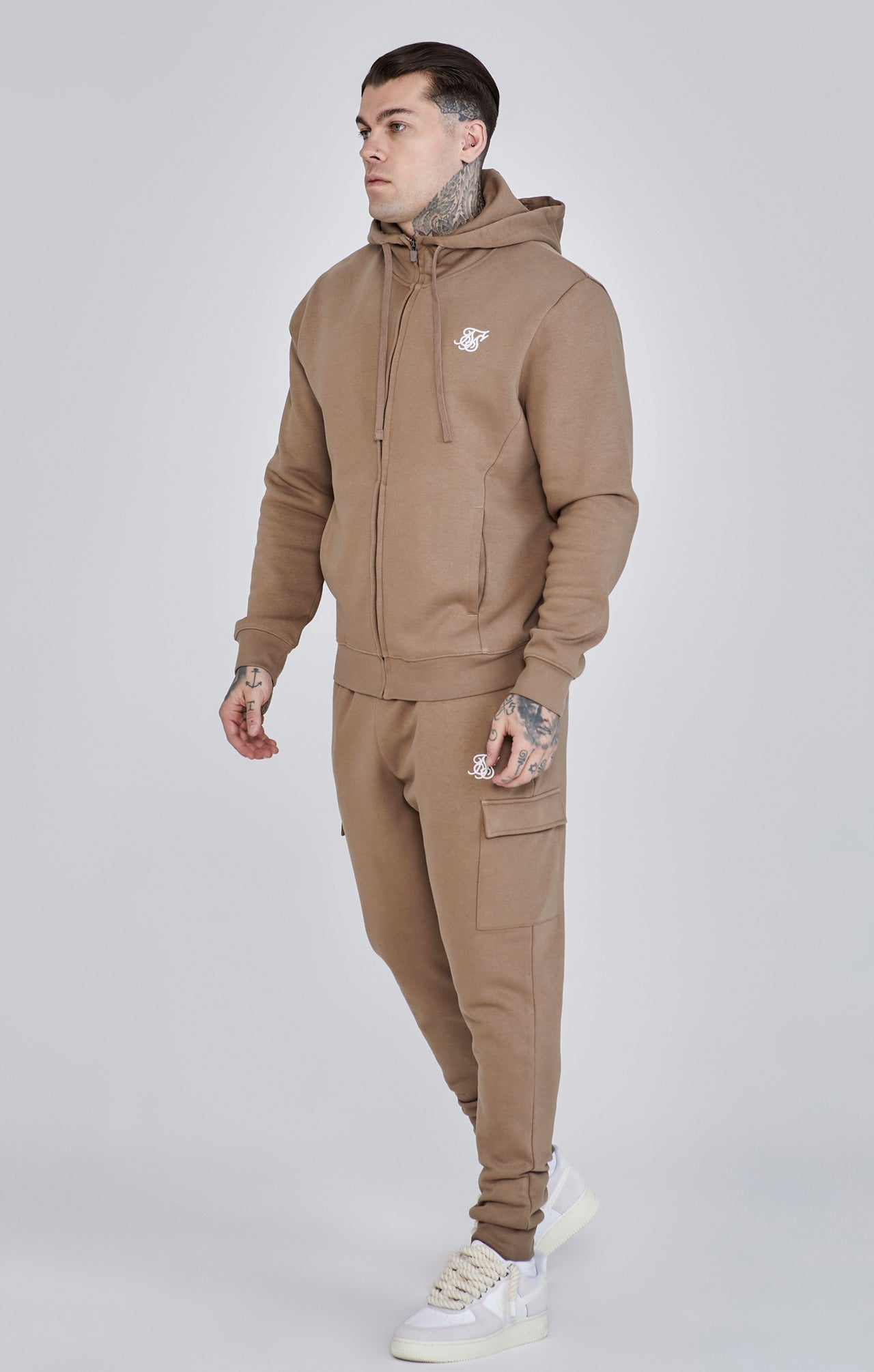 Essentials Full Zip Hoodie in Brown Kapuzenpullover SikSilk   