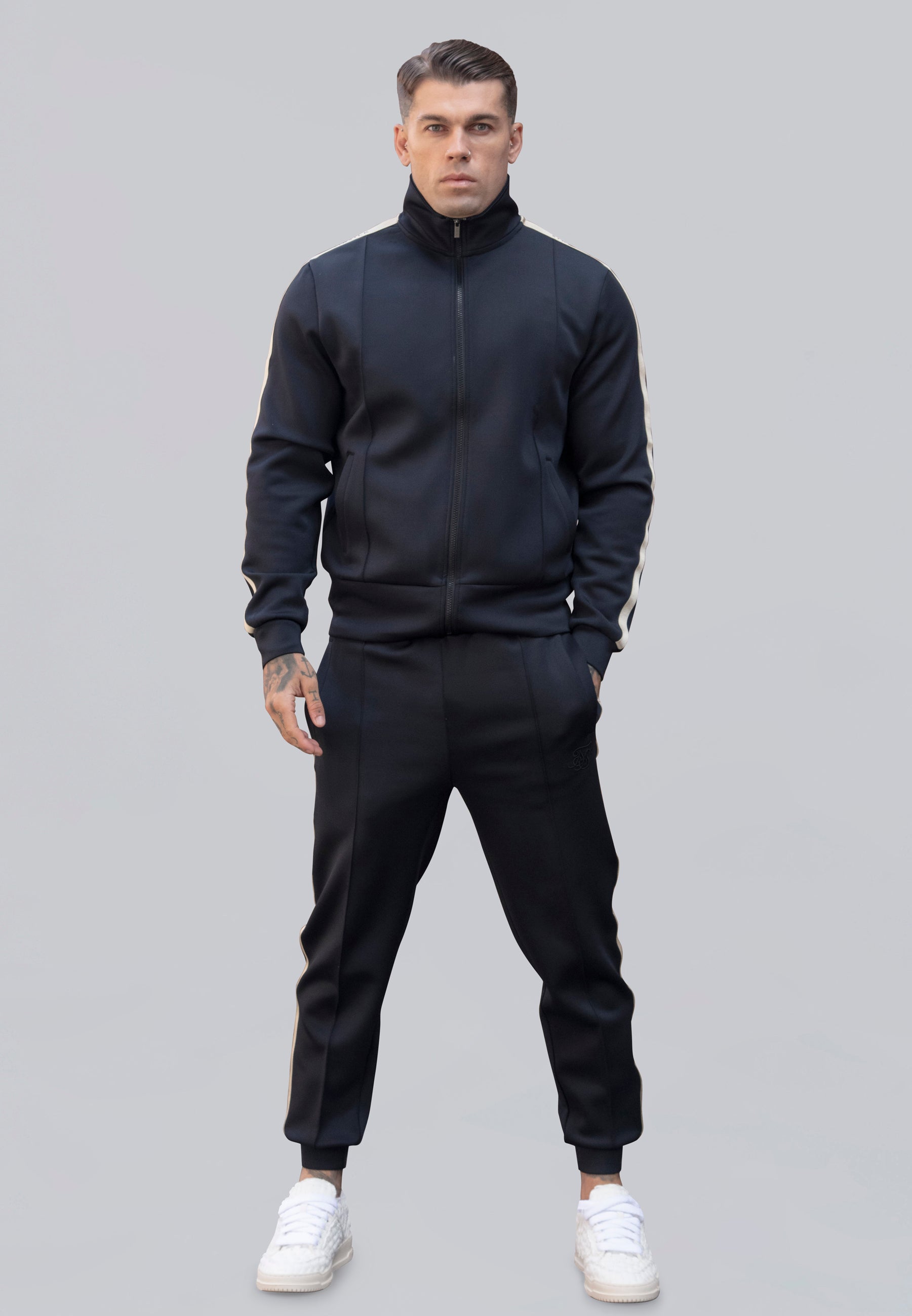 Smart Joggers in Black Hosen SikSilk   