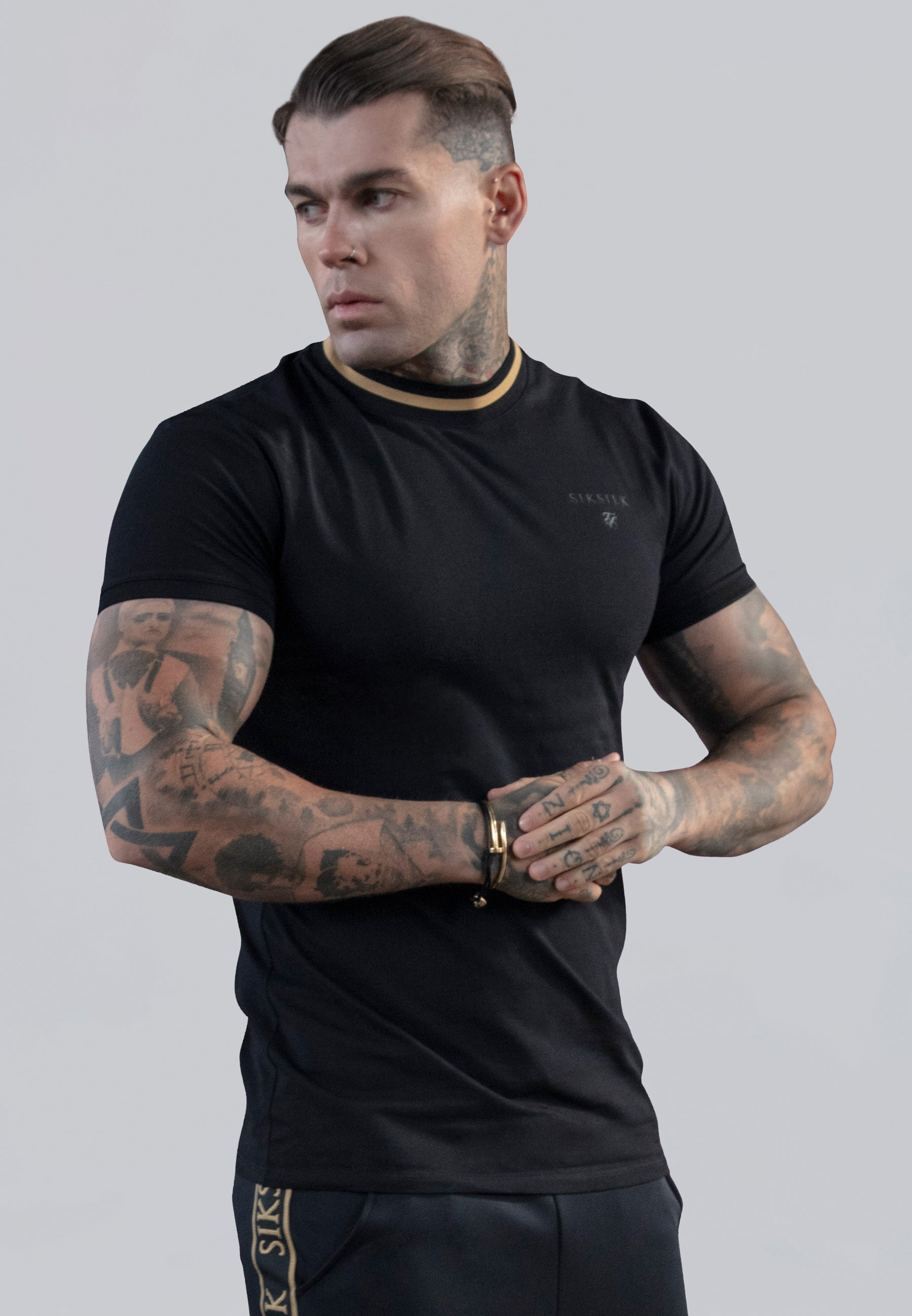 Muscle Fit T-Shirt in Black T-Shirts SikSilk   