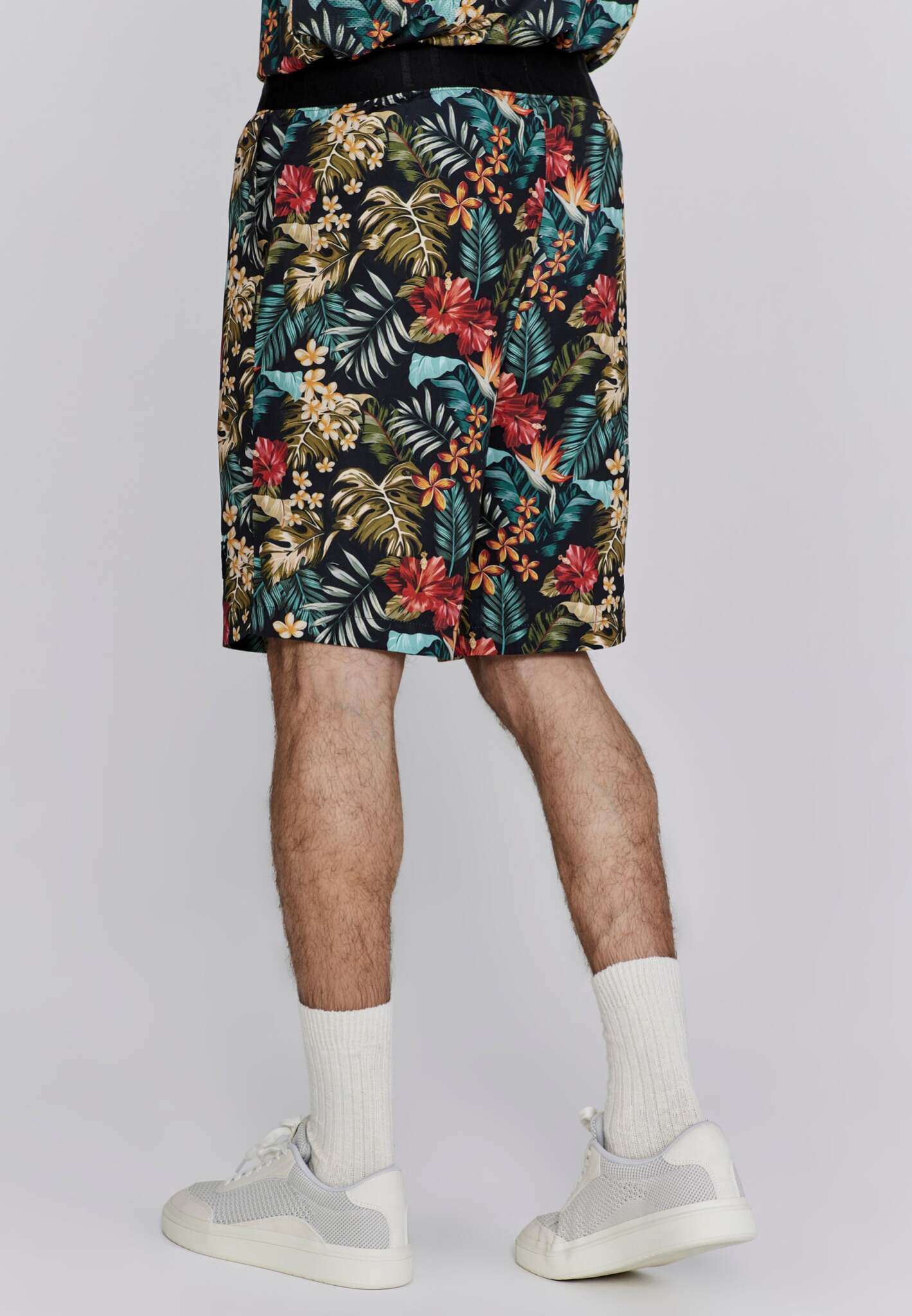 Resort Short in Multi Shorts SikSilk