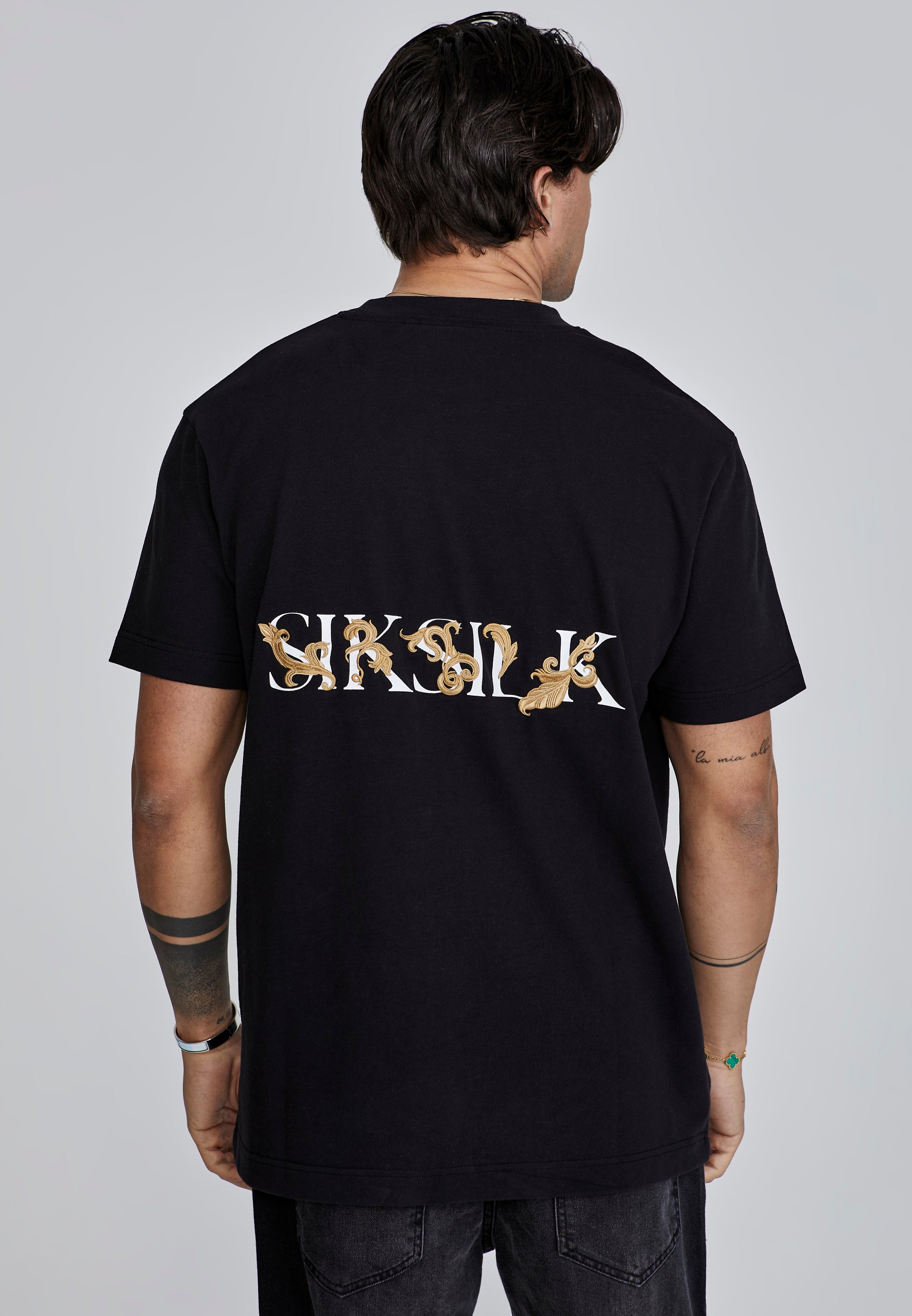 Filigree T-Shirt in Black T-Shirts SikSilk   